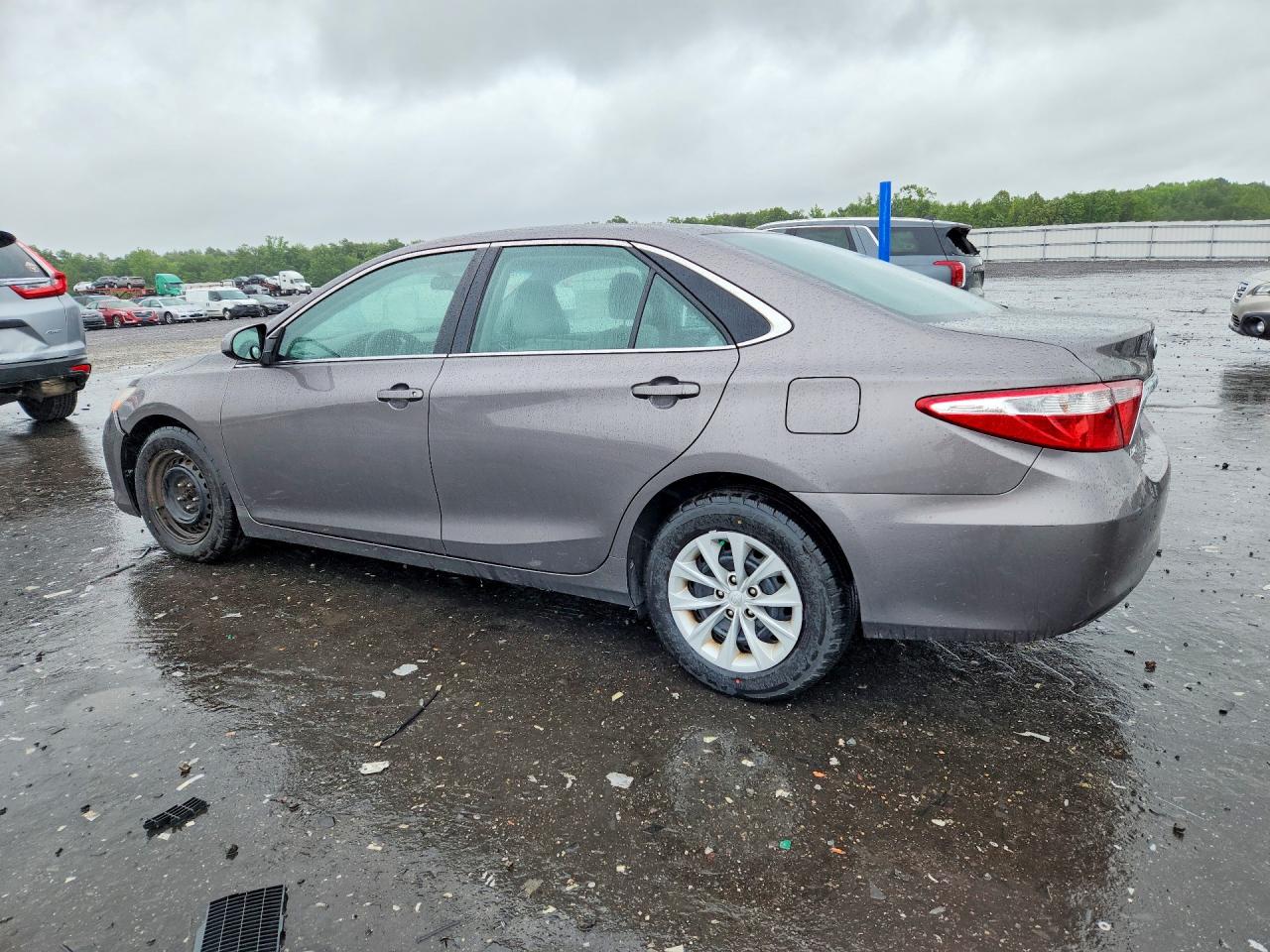 2017 TOYOTA CAMRY