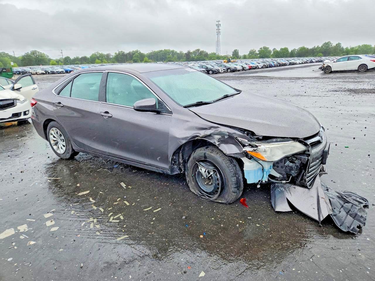 2017 TOYOTA CAMRY