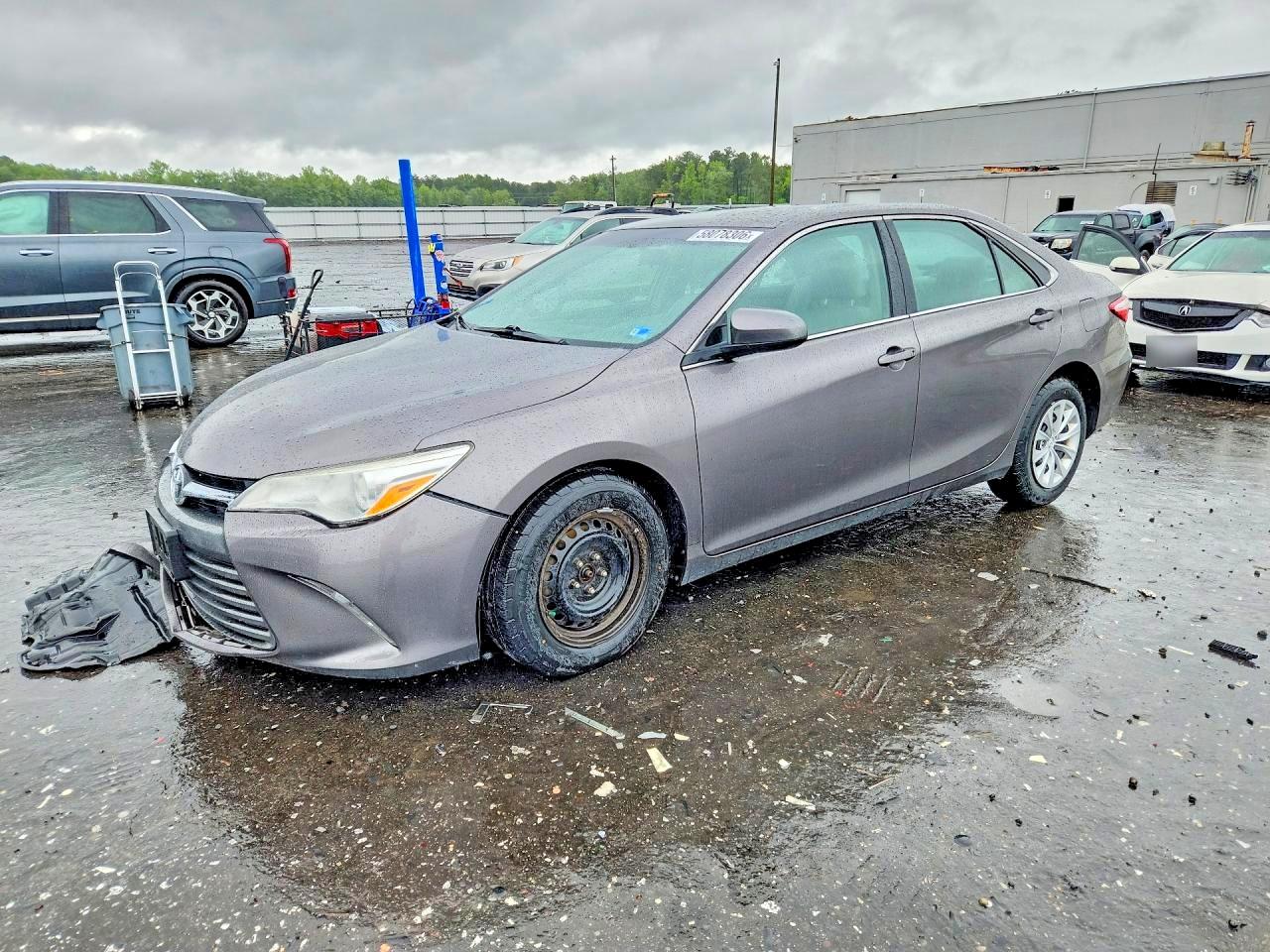 2017 TOYOTA CAMRY