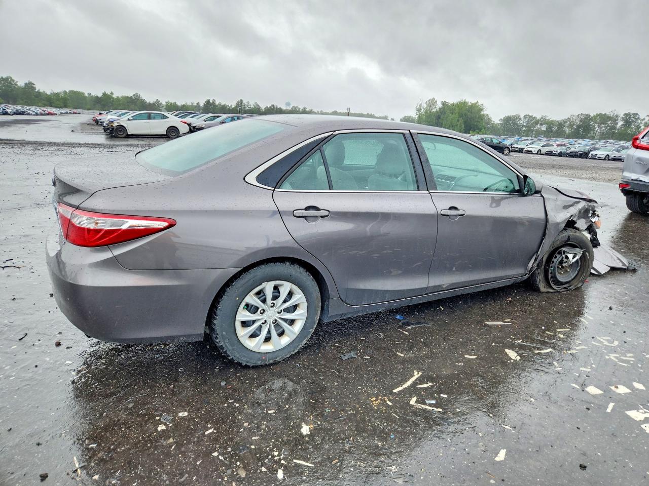 2017 TOYOTA CAMRY