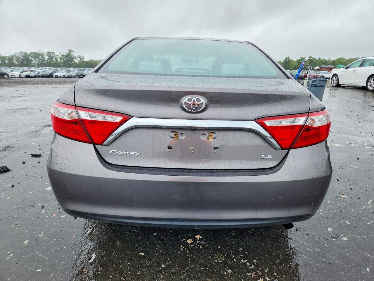 2017 TOYOTA CAMRY