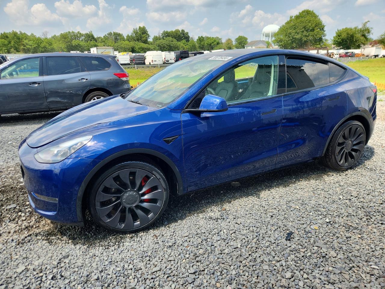 2022 TESLA MODEL Y