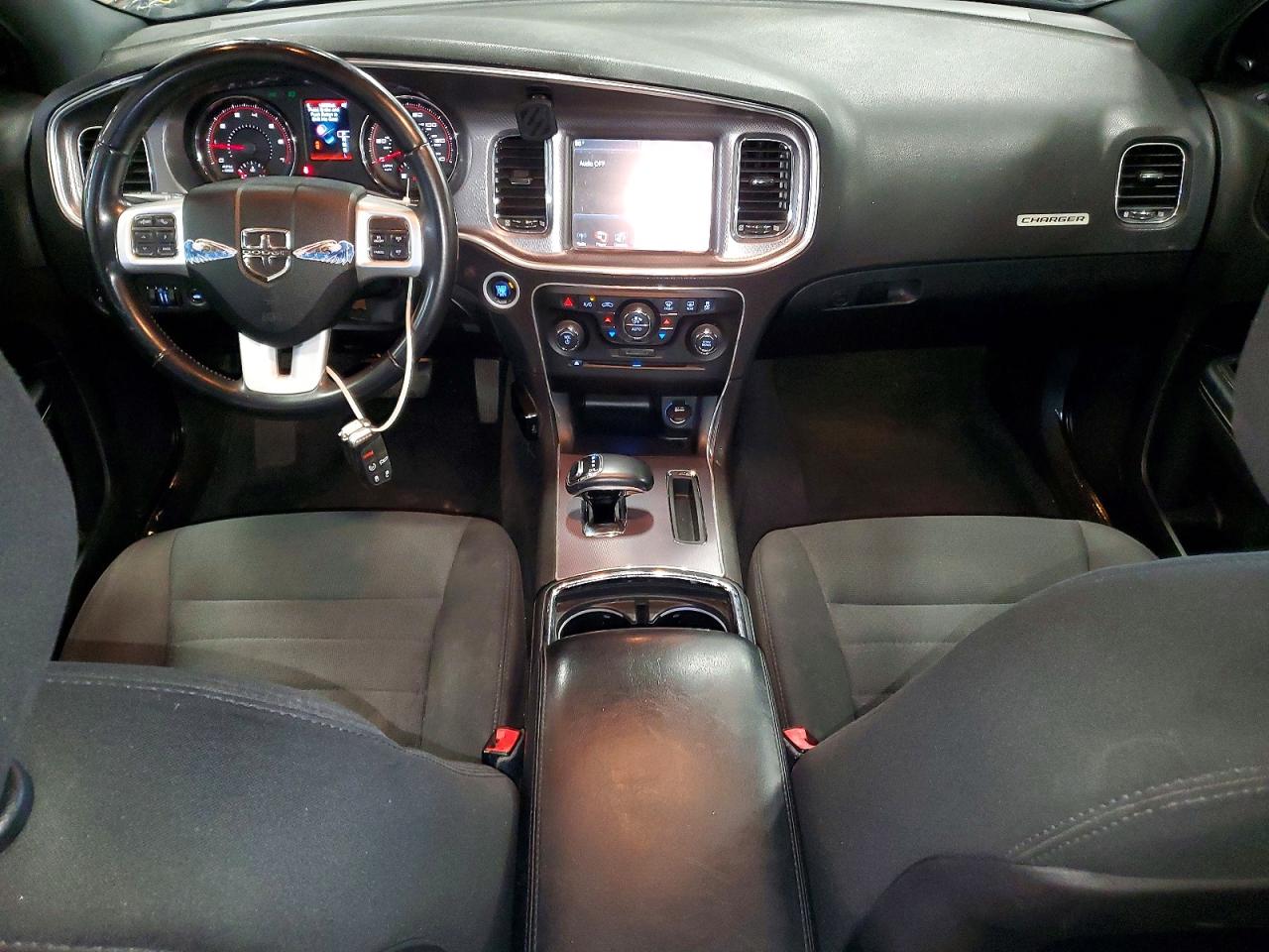 2013 DODGE CHARGER