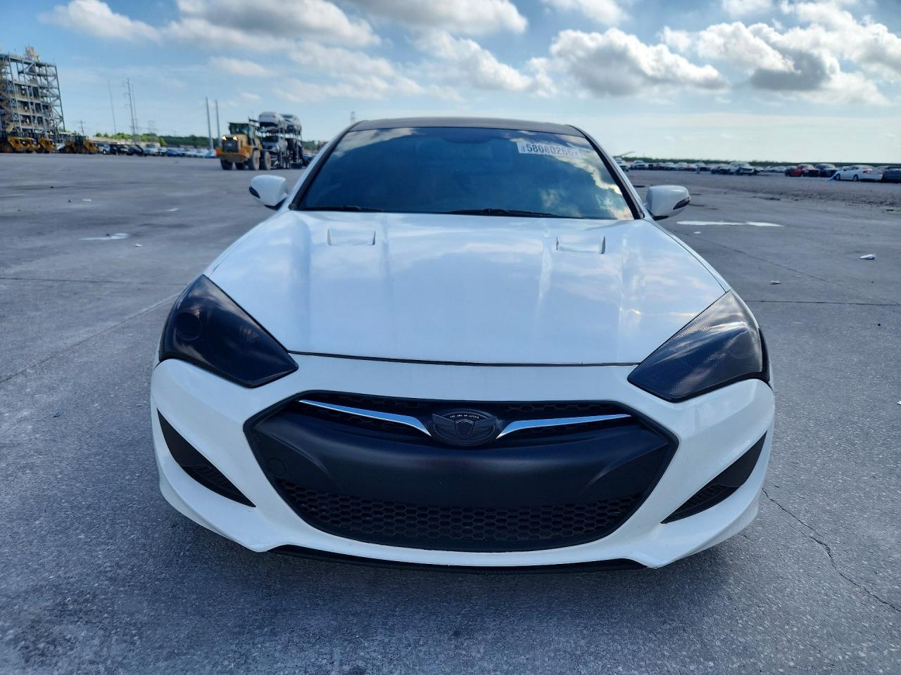 2013 HYUNDAI GENESIS