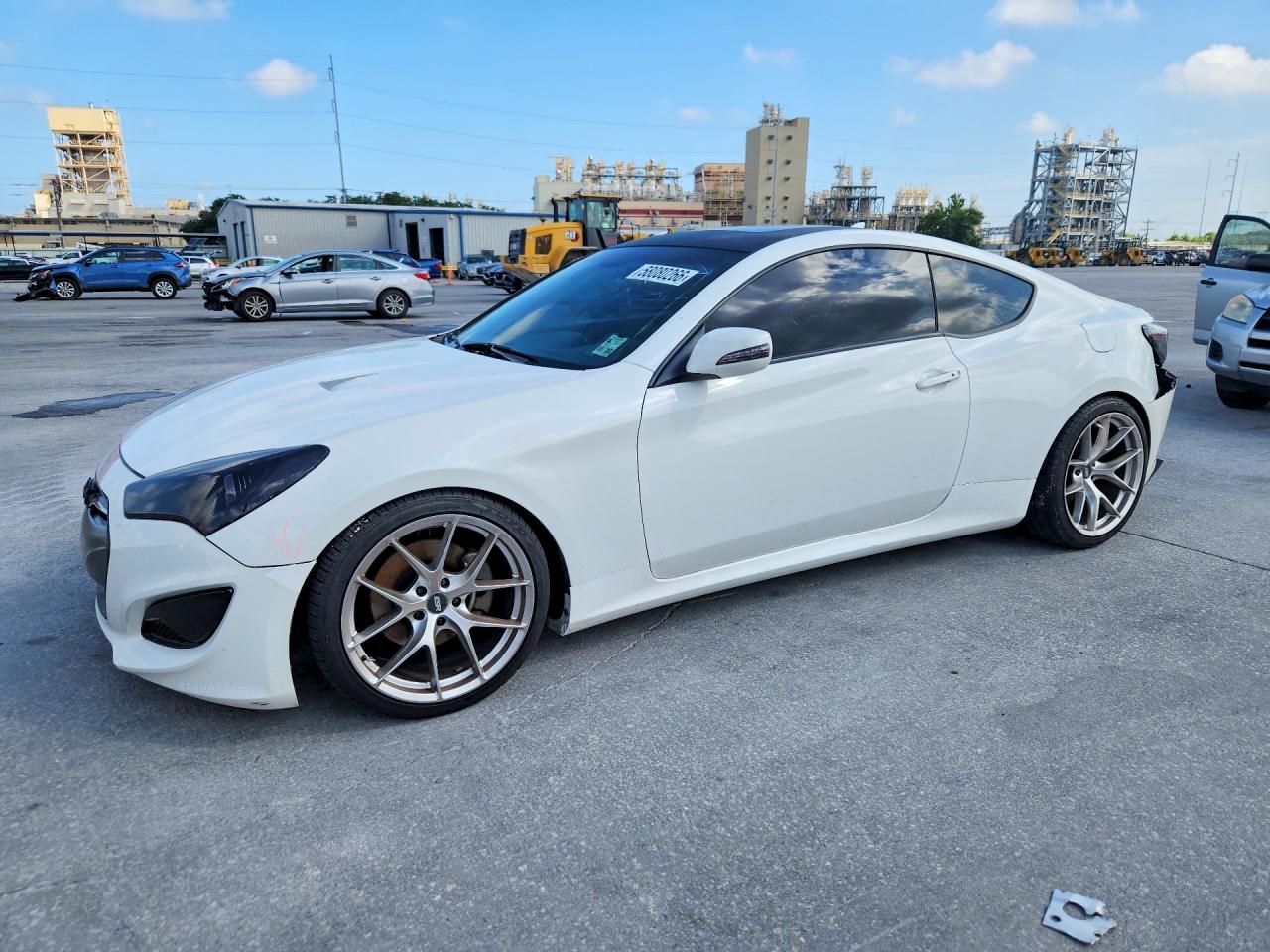 2013 HYUNDAI GENESIS