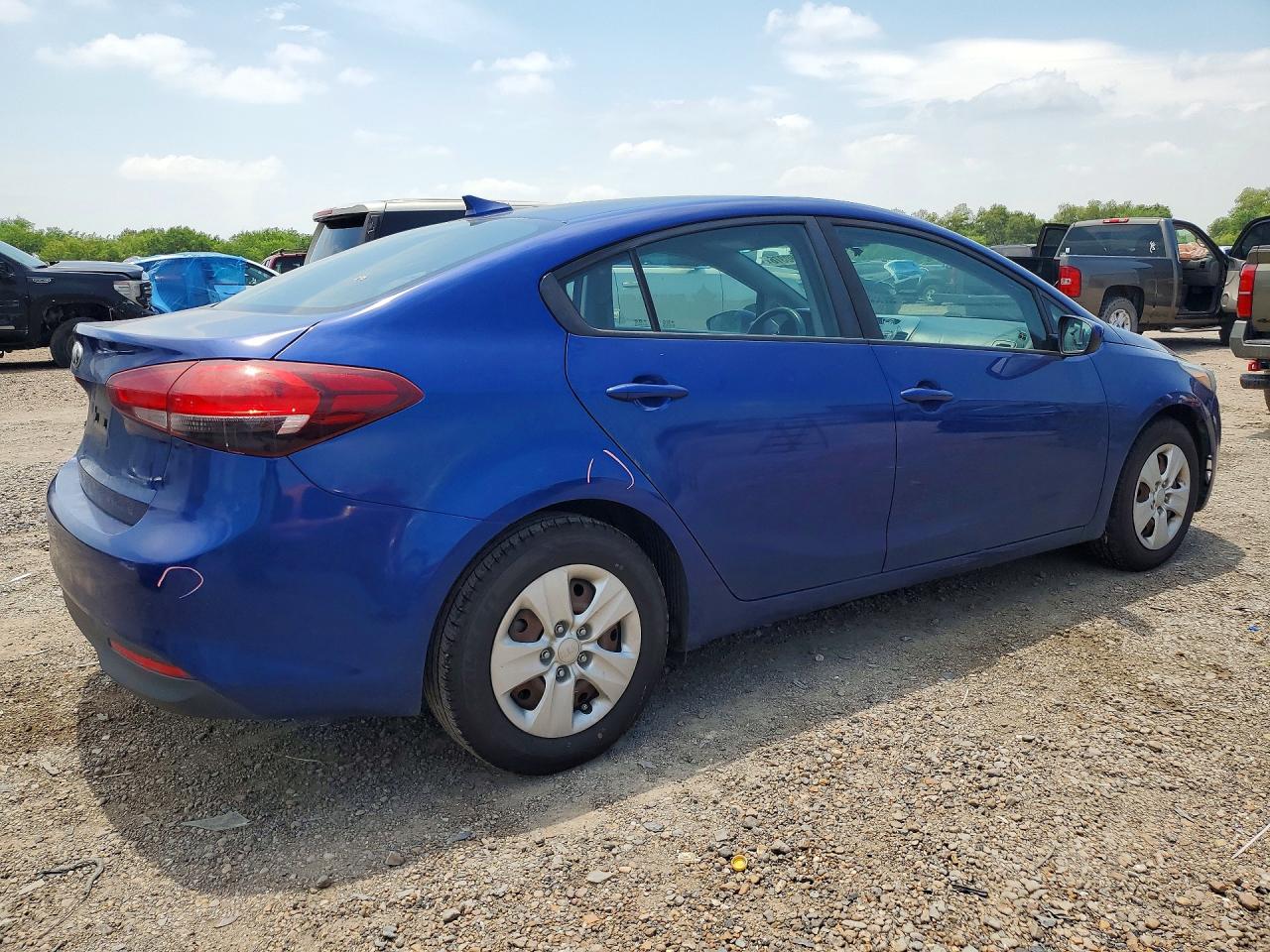 2018 KIA FORTE
