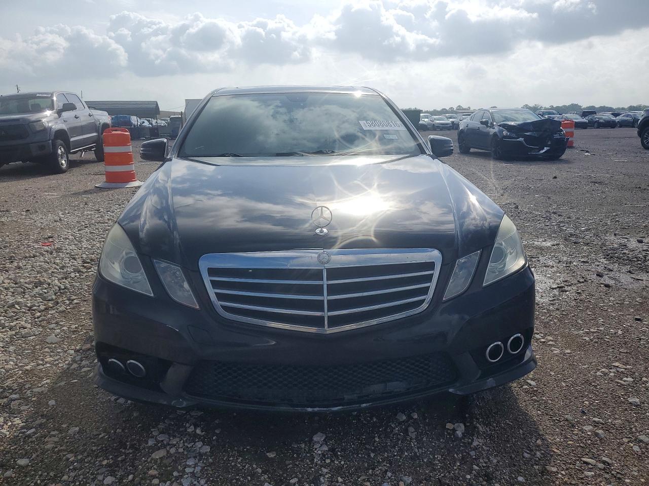 2010 MERCEDES-BENZ E-CLASS