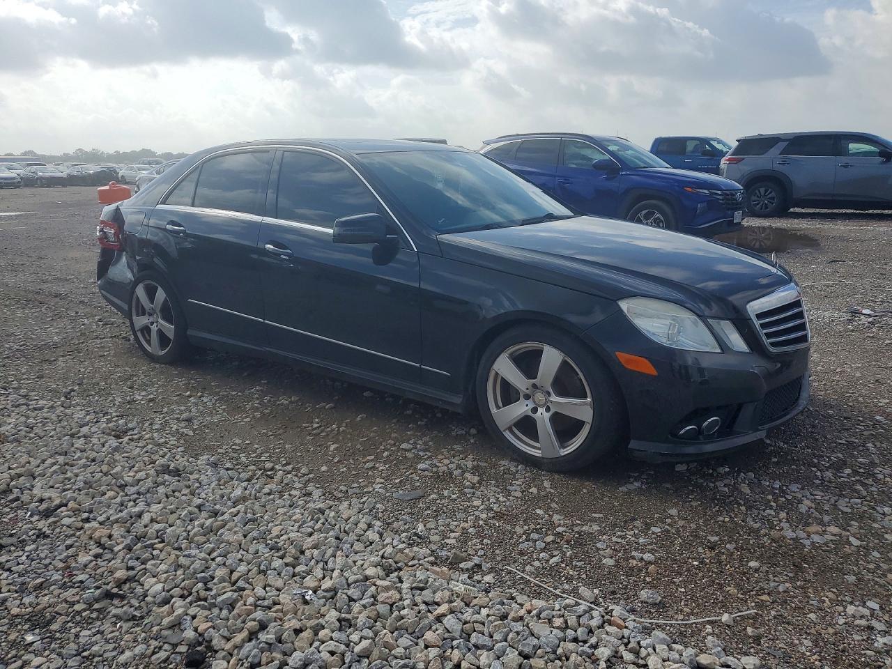 2010 MERCEDES-BENZ E-CLASS