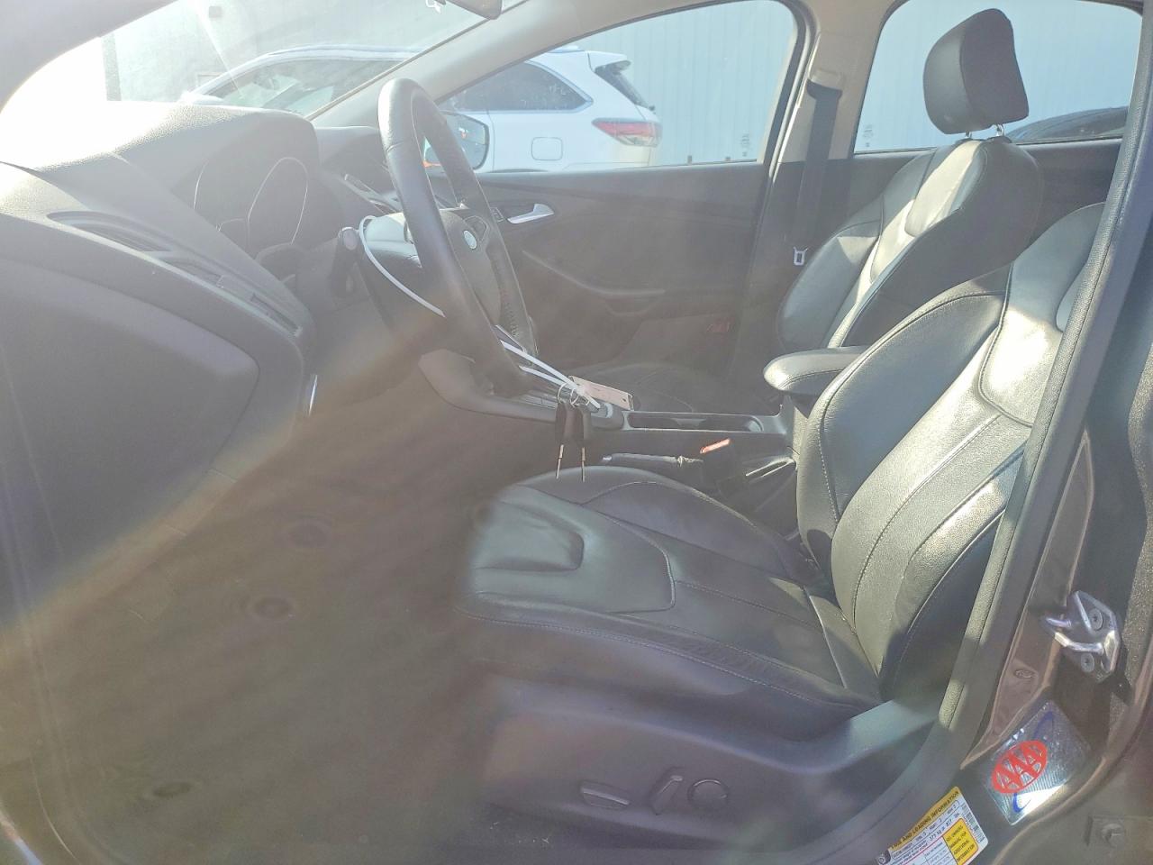 2015 FORD FOCUS