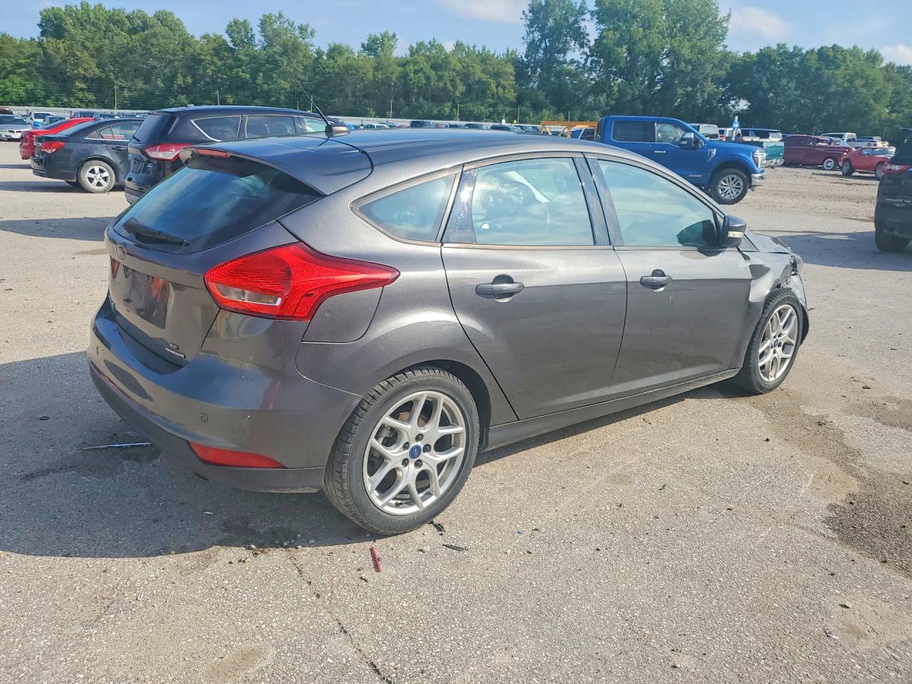 2015 FORD FOCUS