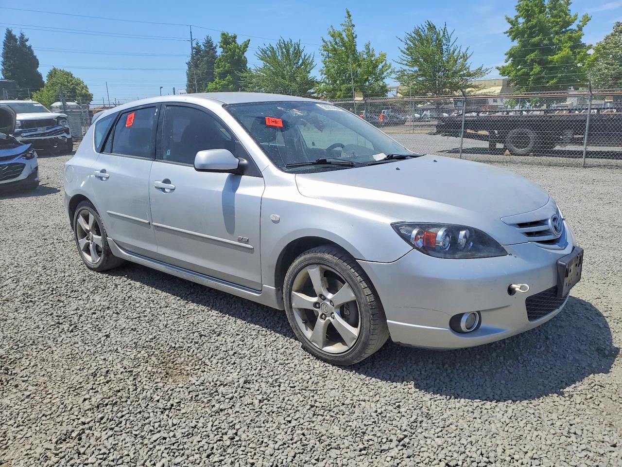 2004 MAZDA MAZDA3