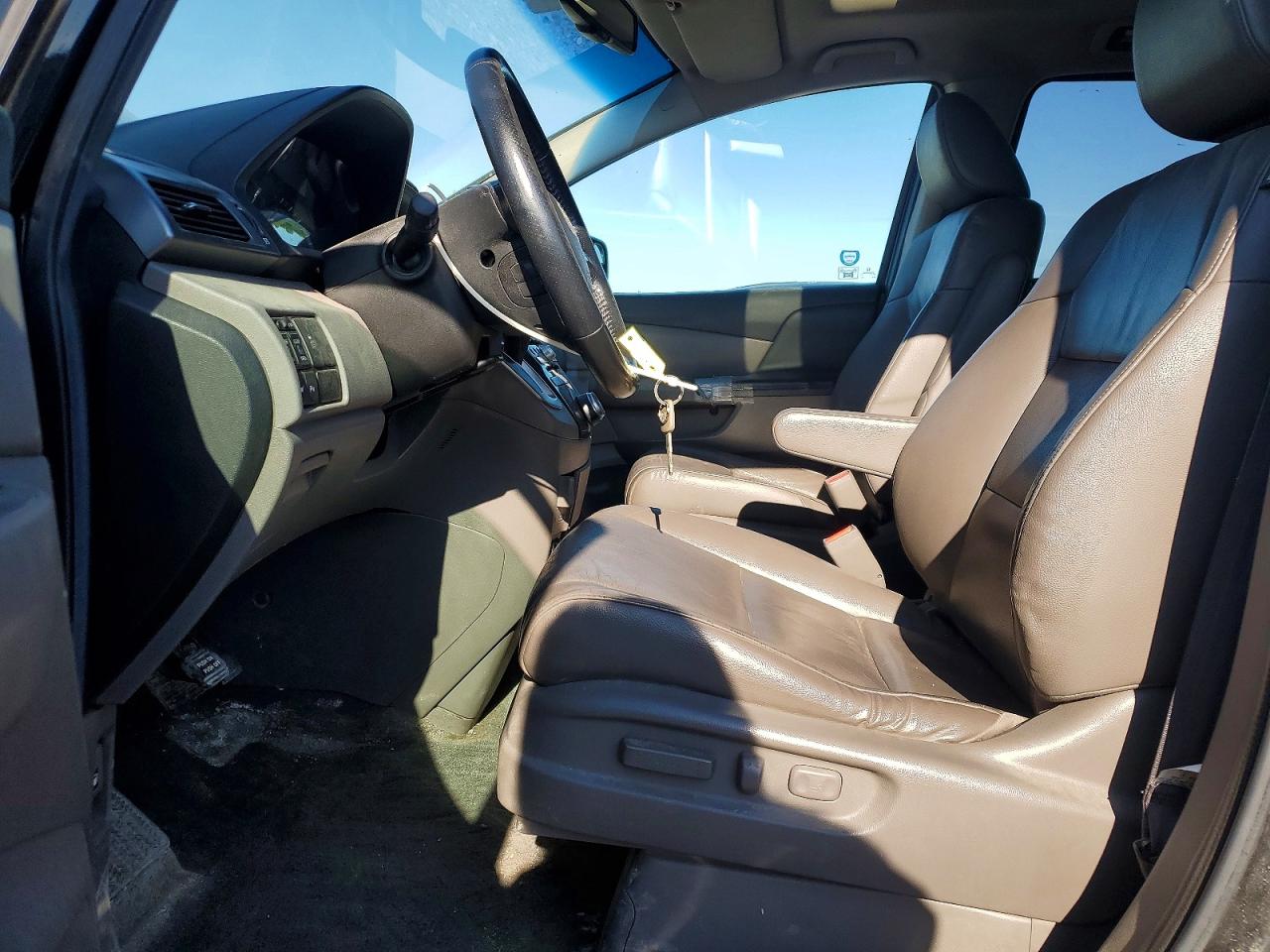 2011 HONDA ODYSSEY