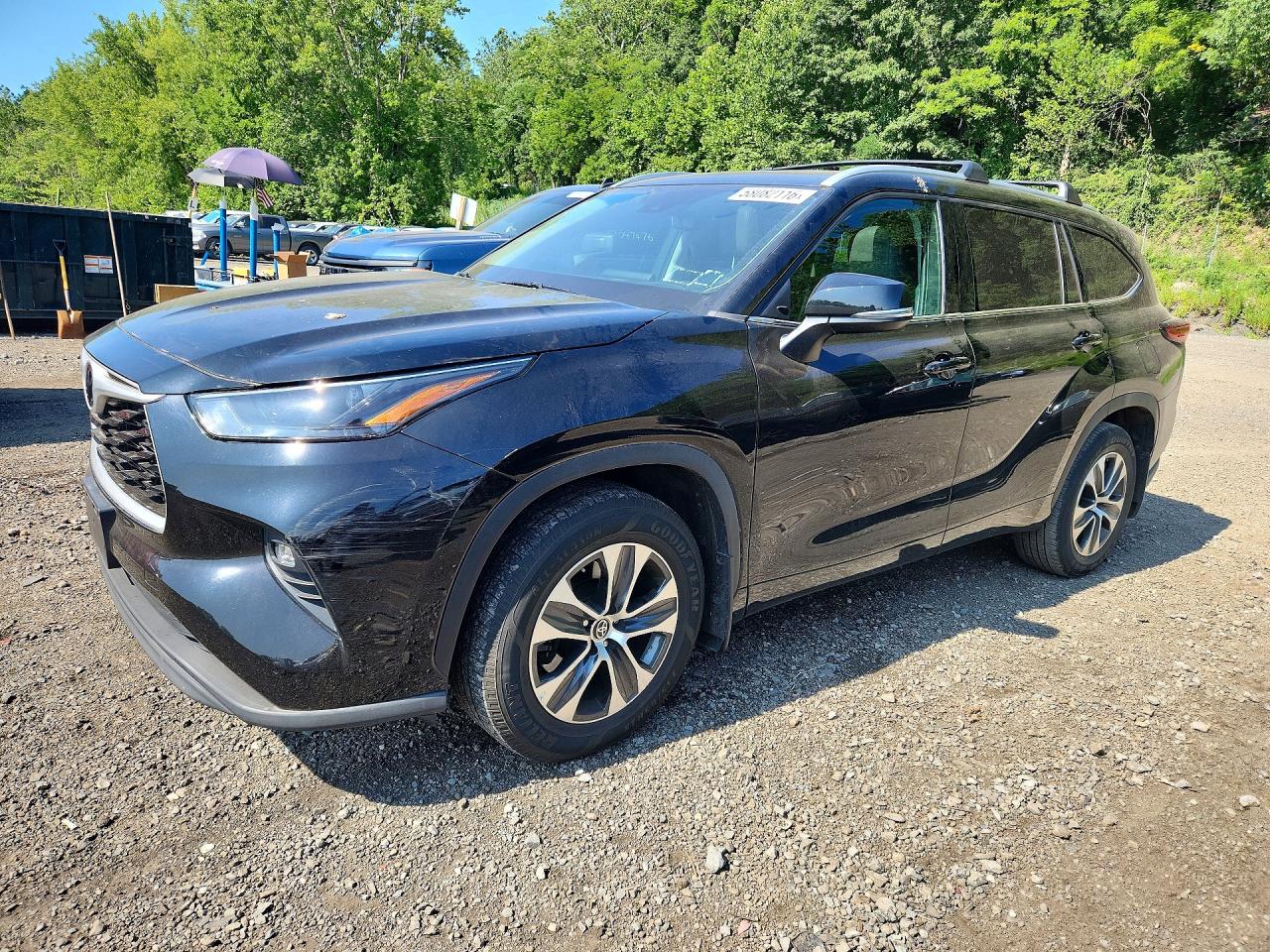 2022 TOYOTA HIGHLANDER