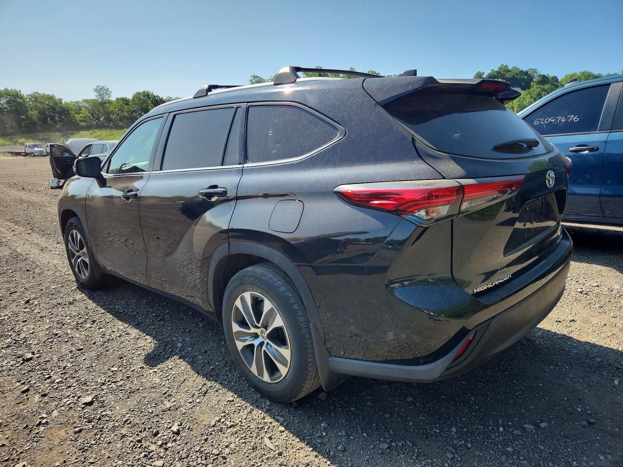2022 TOYOTA HIGHLANDER