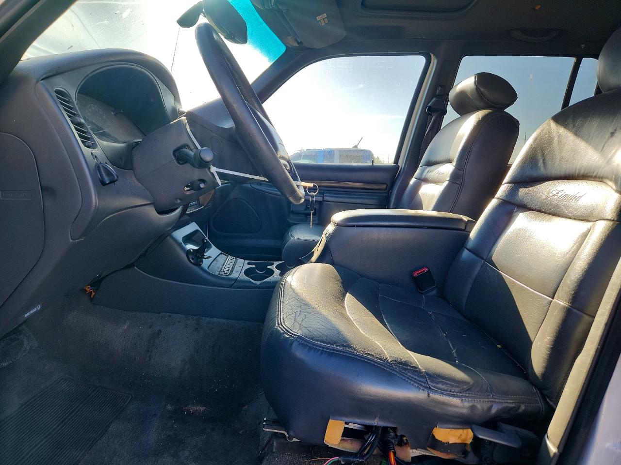 2000 FORD EXPLORER