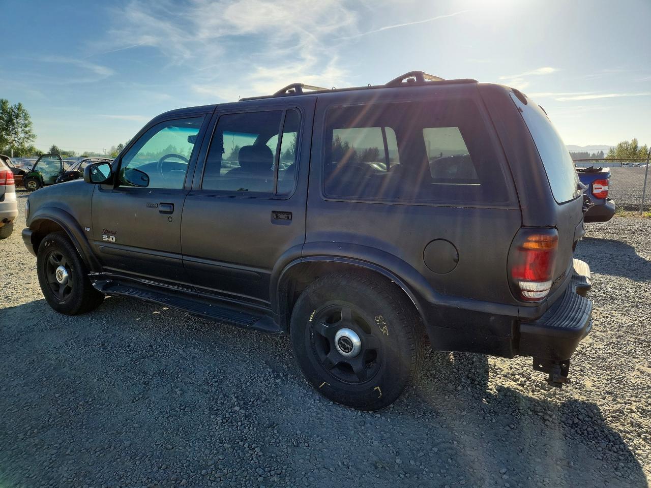 2000 FORD EXPLORER