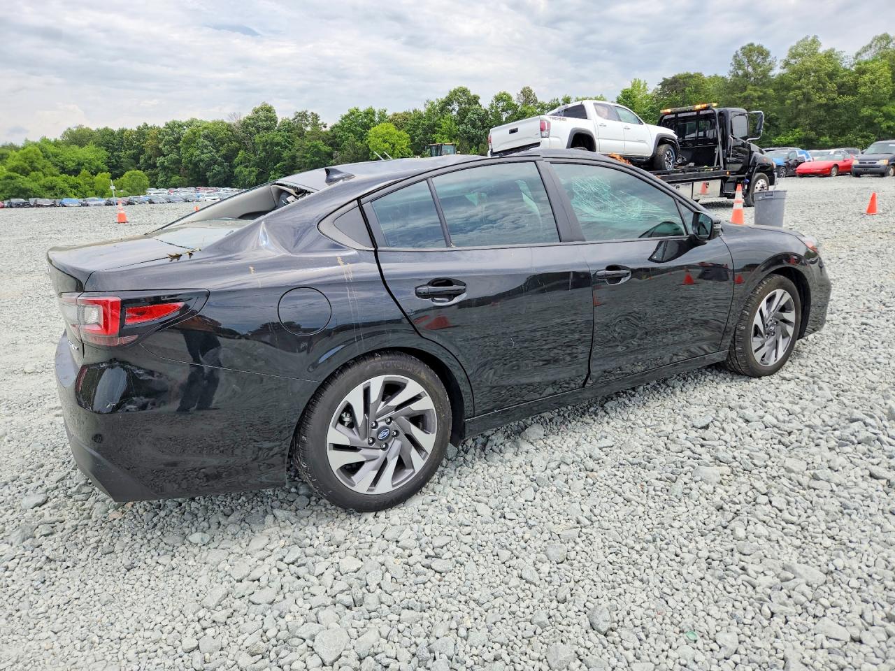2024 SUBARU LEGACY