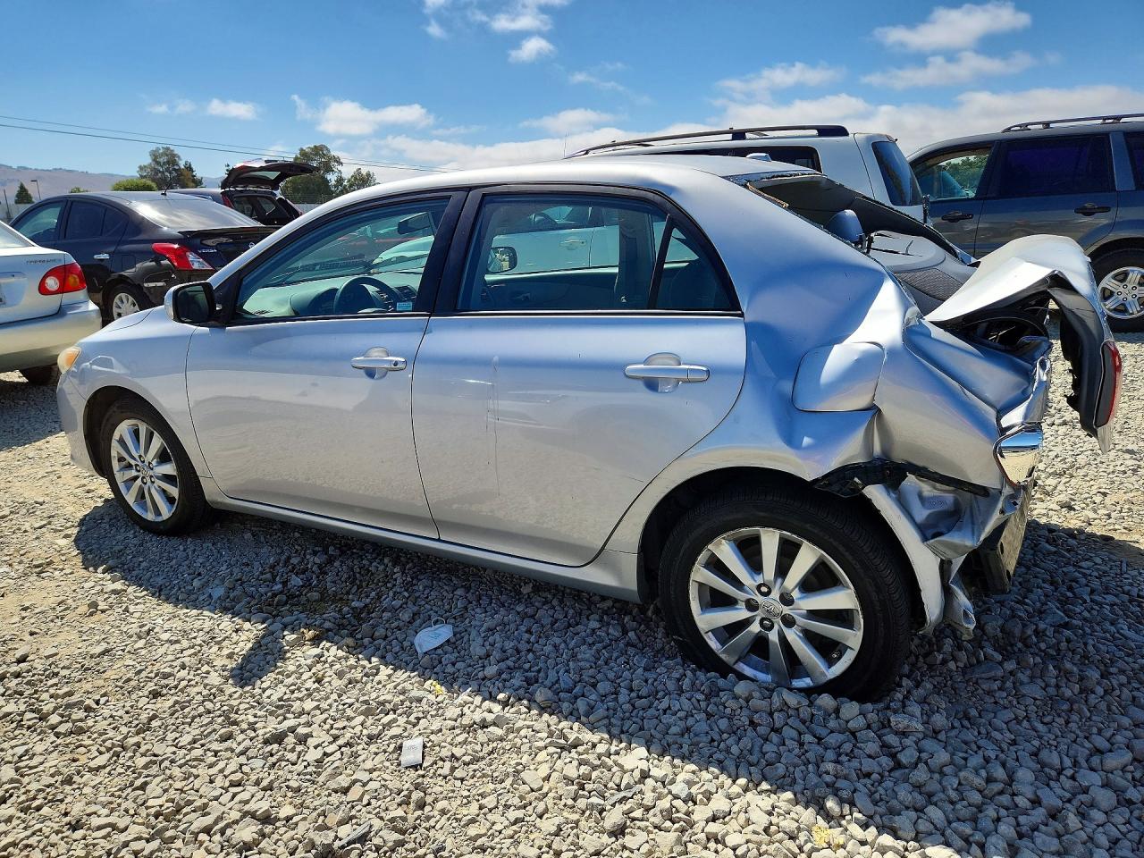 2010 TOYOTA COROLLA