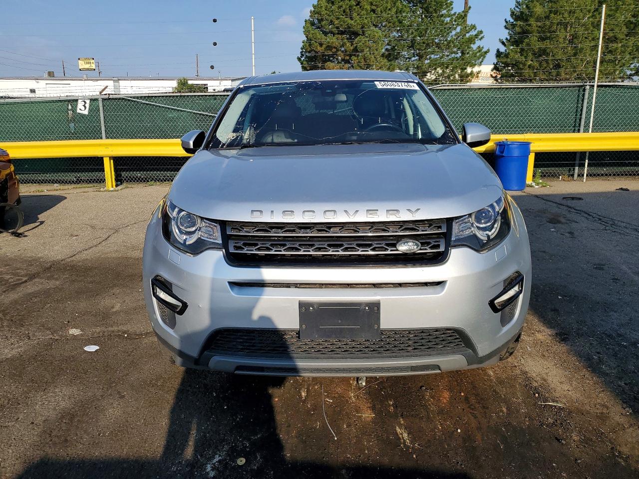 2017 LAND ROVER DISCOVERY