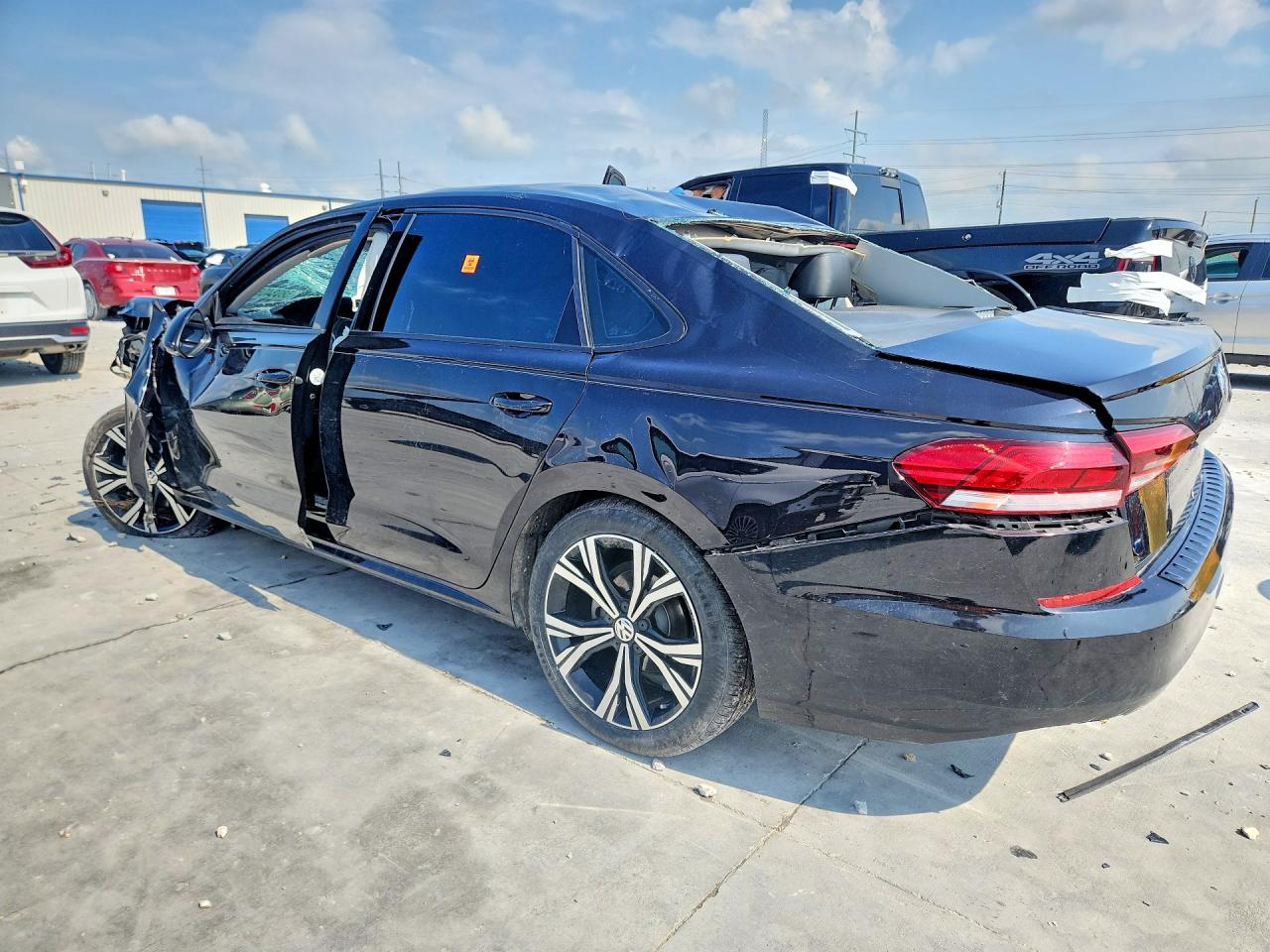 2022 VOLKSWAGEN PASSAT