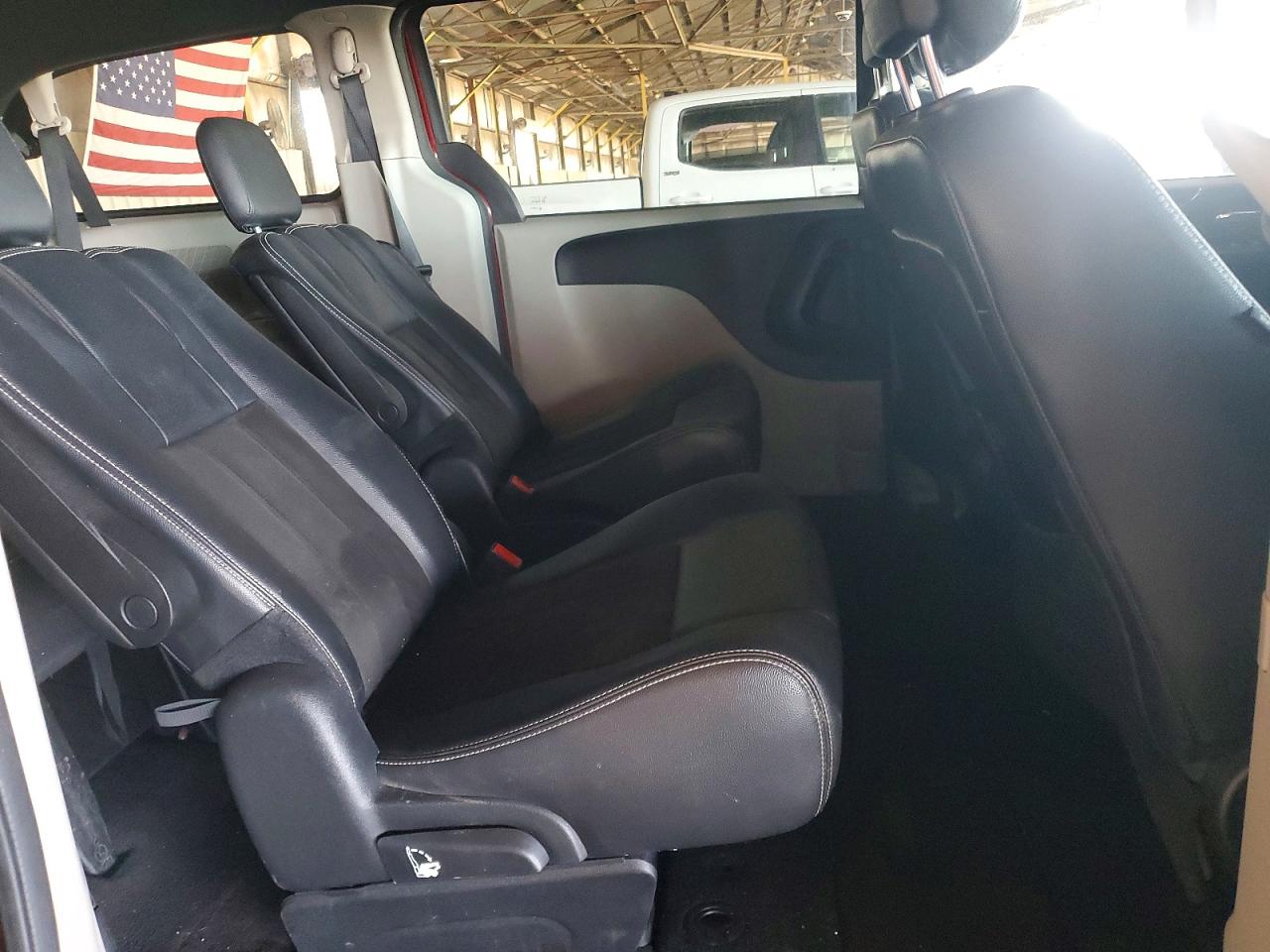 2020 DODGE CARAVAN