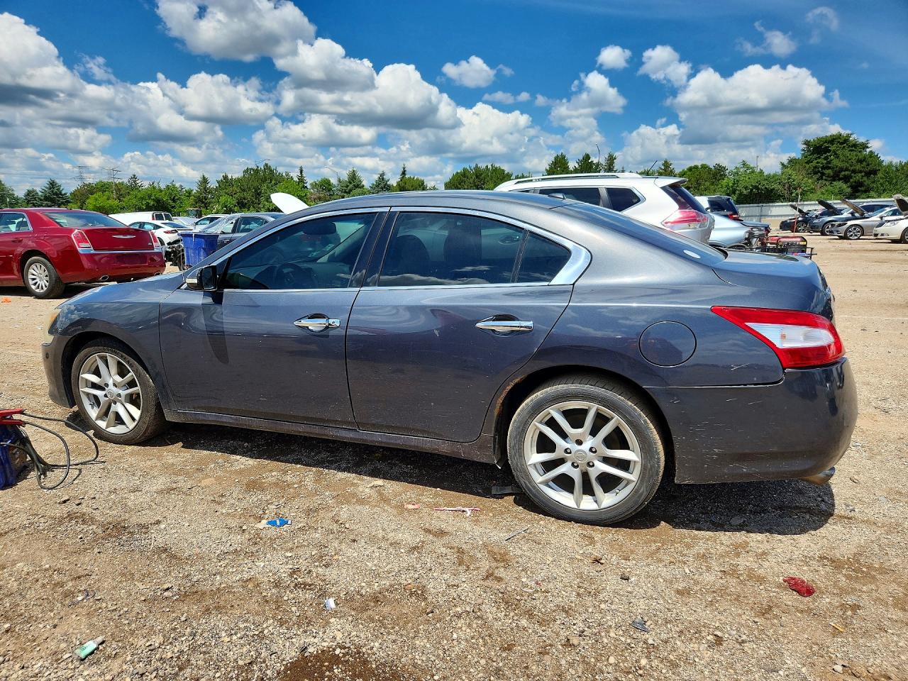 2011 NISSAN MAXIMA