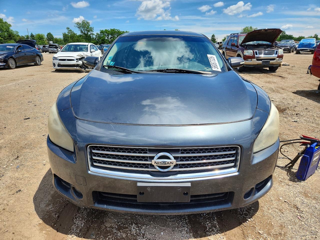 2011 NISSAN MAXIMA