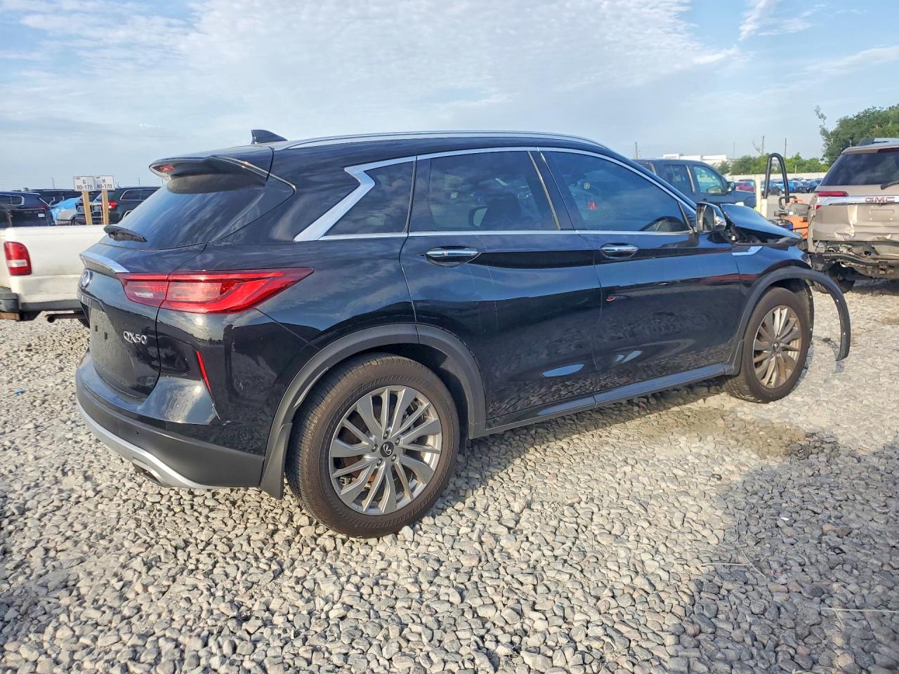 2024 INFINITI QX50