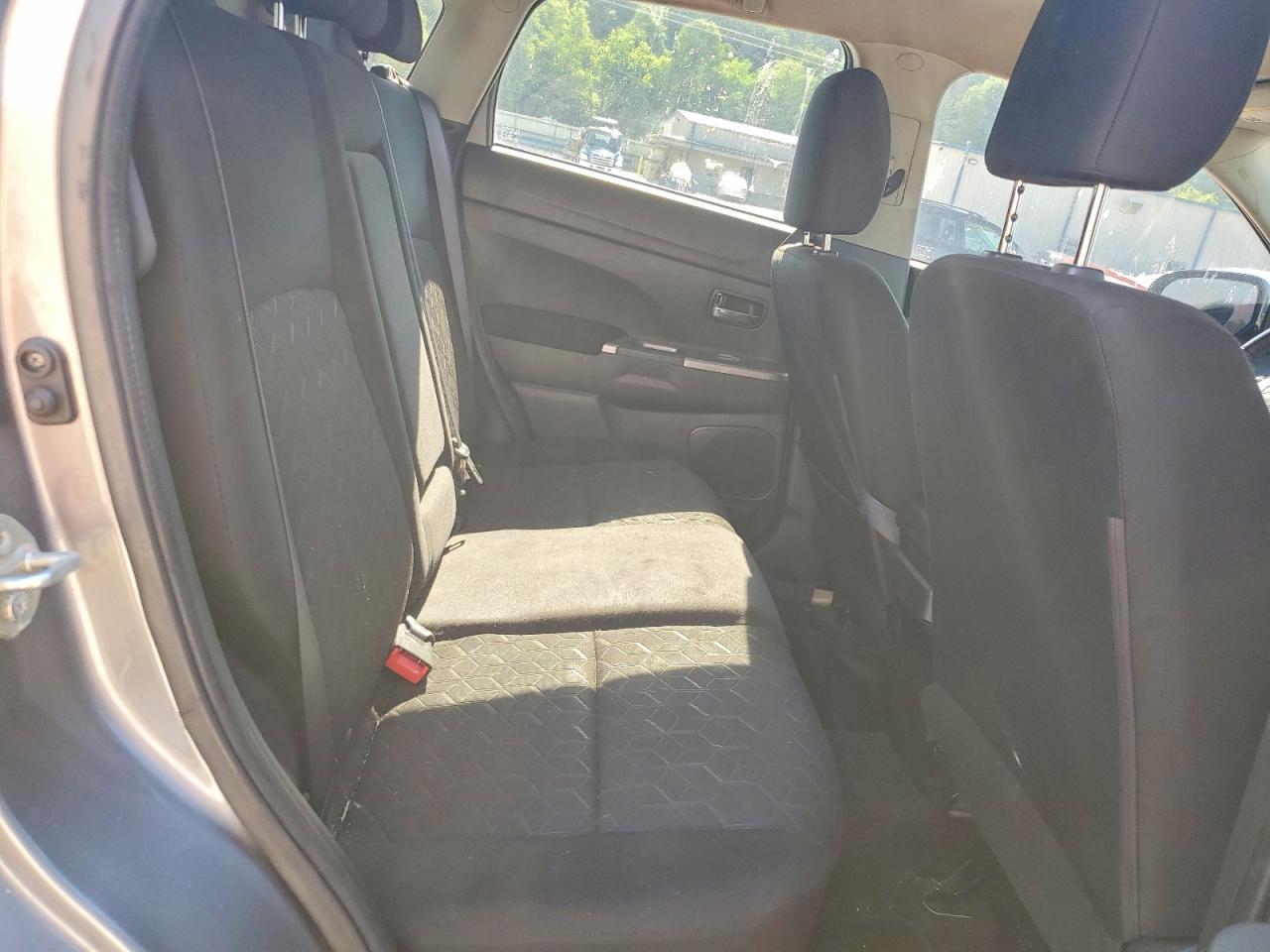 2020 MITSUBISHI OUTLANDER