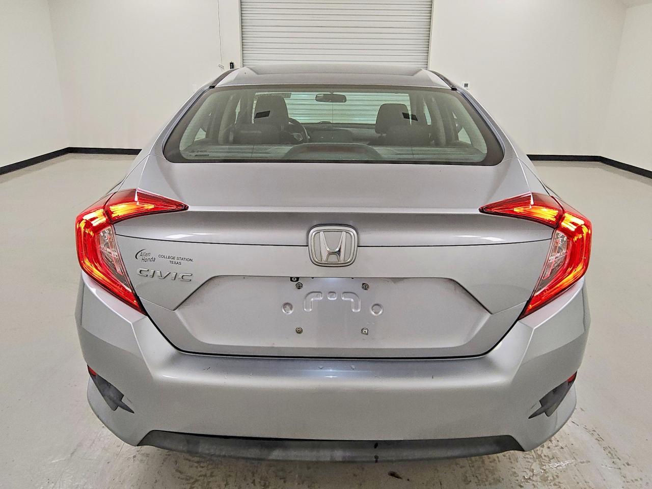 2018 HONDA CIVIC