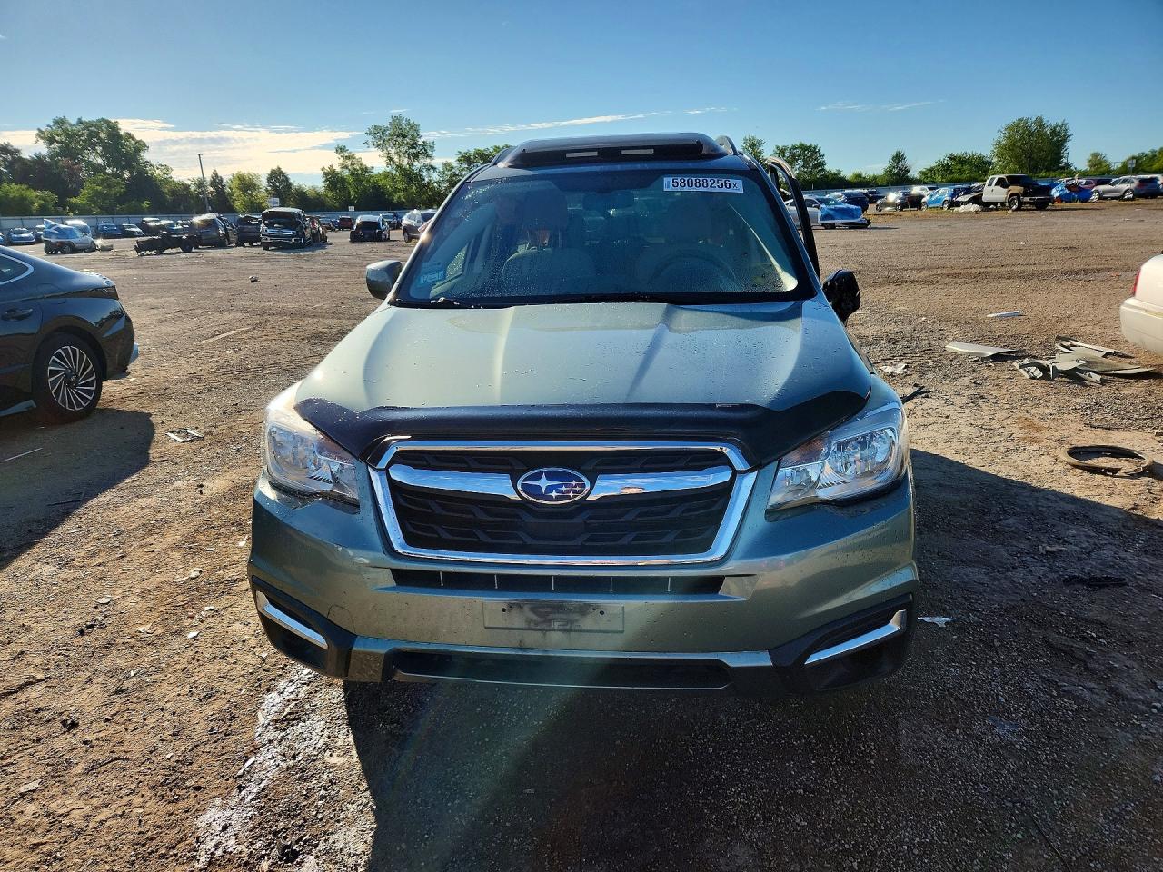 2017 SUBARU FORESTER
