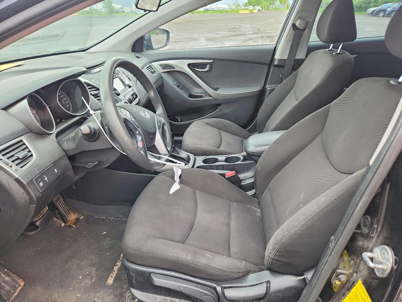 2016 HYUNDAI ELANTRA
