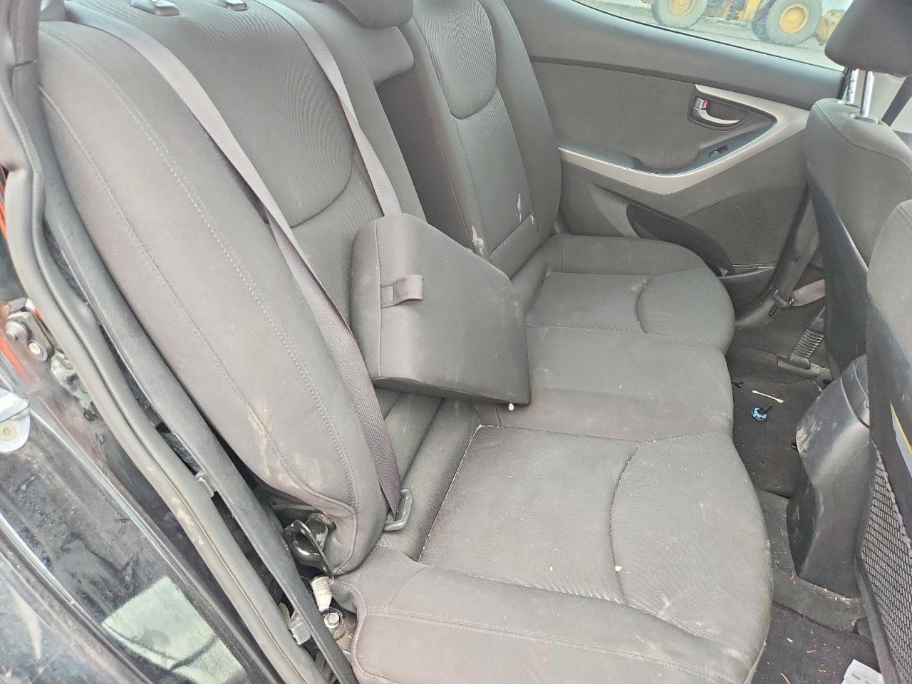 2016 HYUNDAI ELANTRA