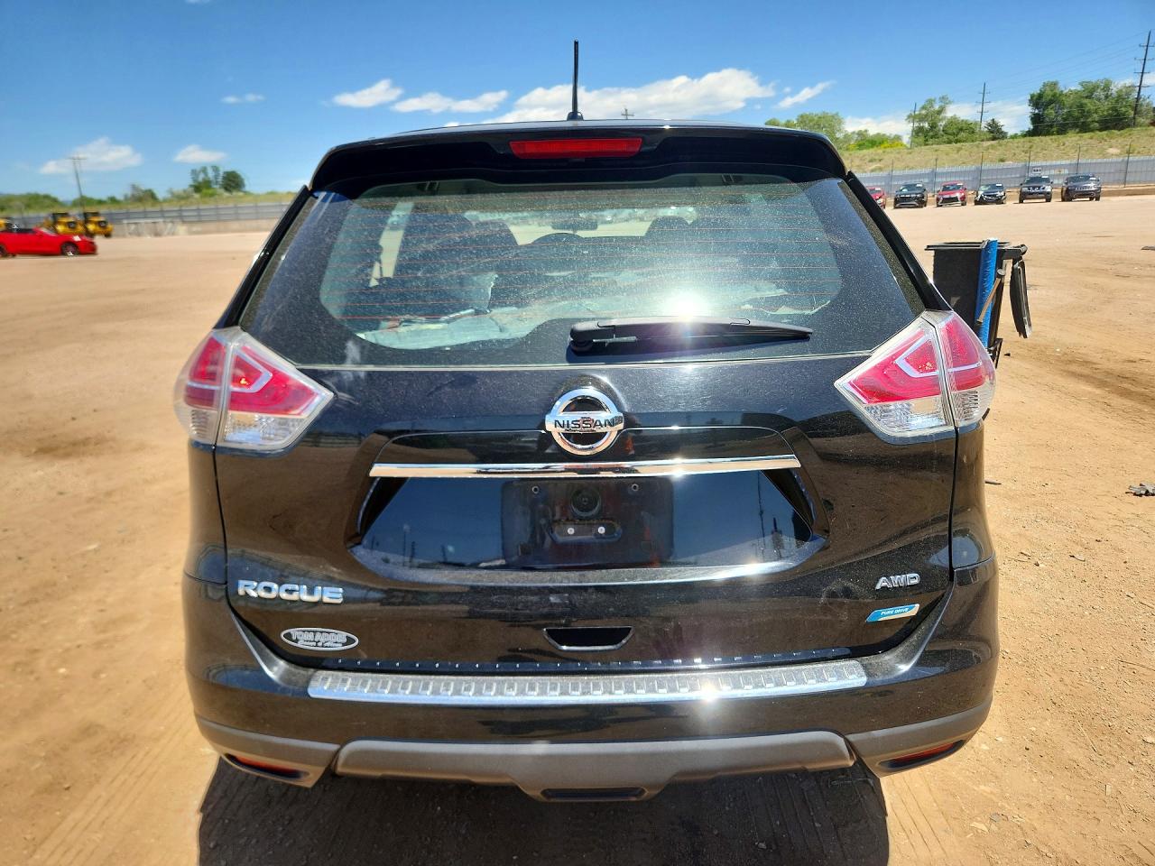 2014 NISSAN ROGUE