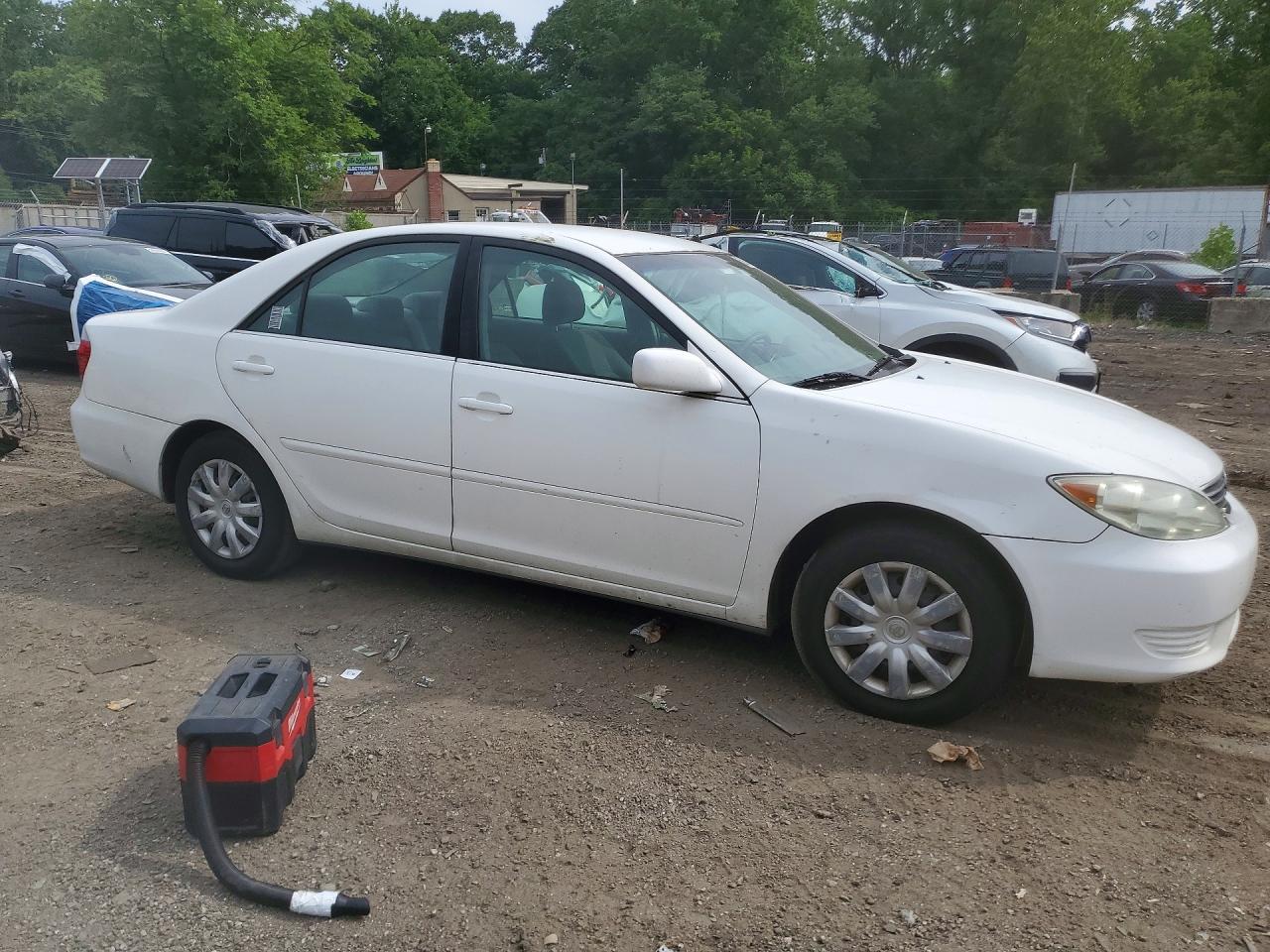 2005 TOYOTA CAMRY