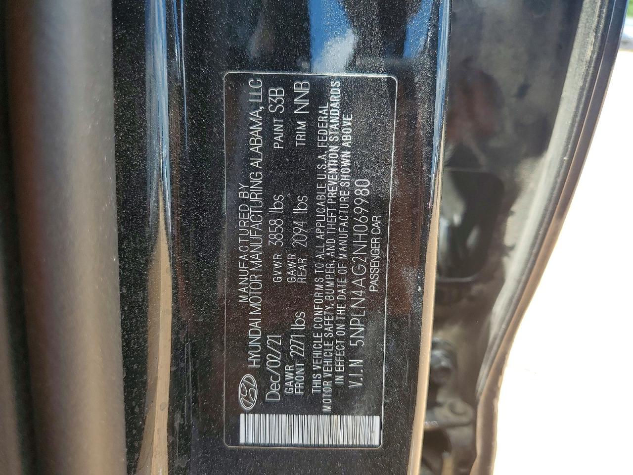 2022 HYUNDAI ELANTRA