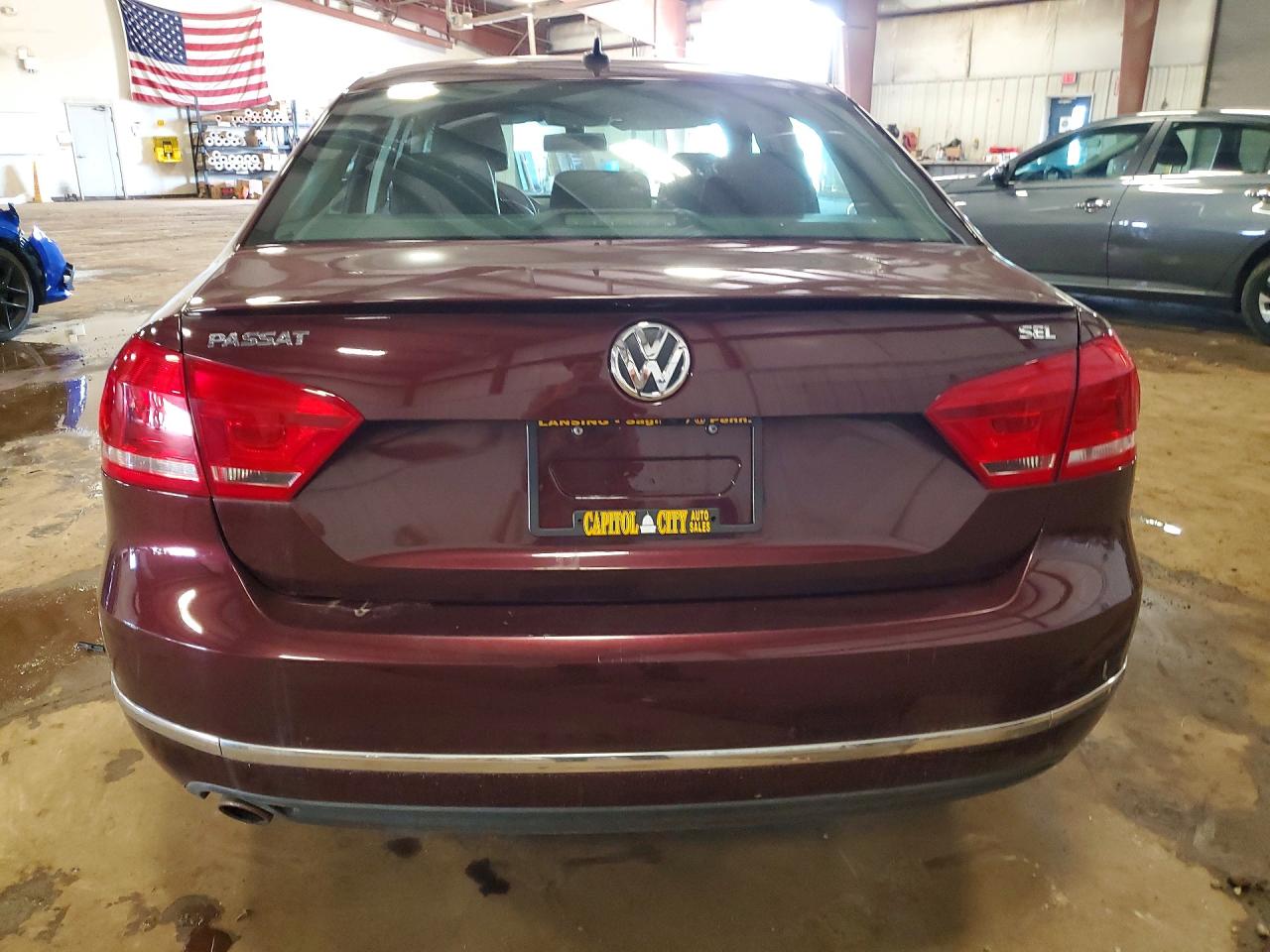2013 VOLKSWAGEN PASSAT