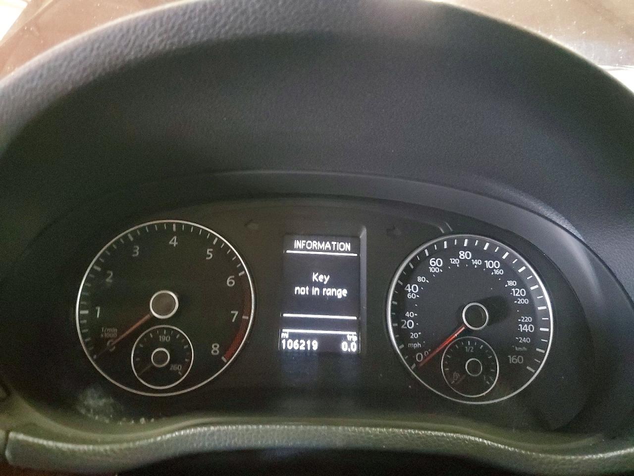 2013 VOLKSWAGEN PASSAT