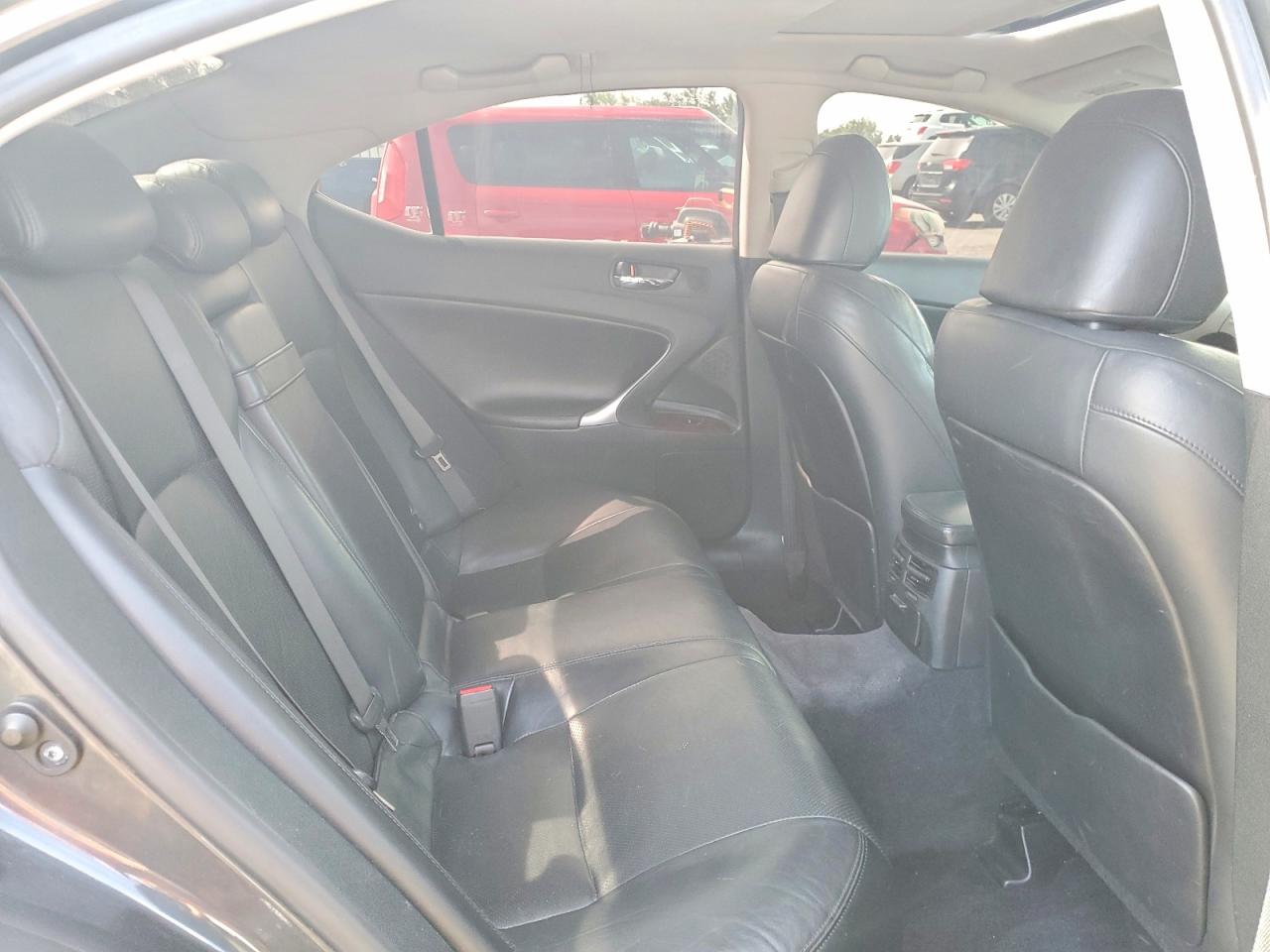 2007 LEXUS IS