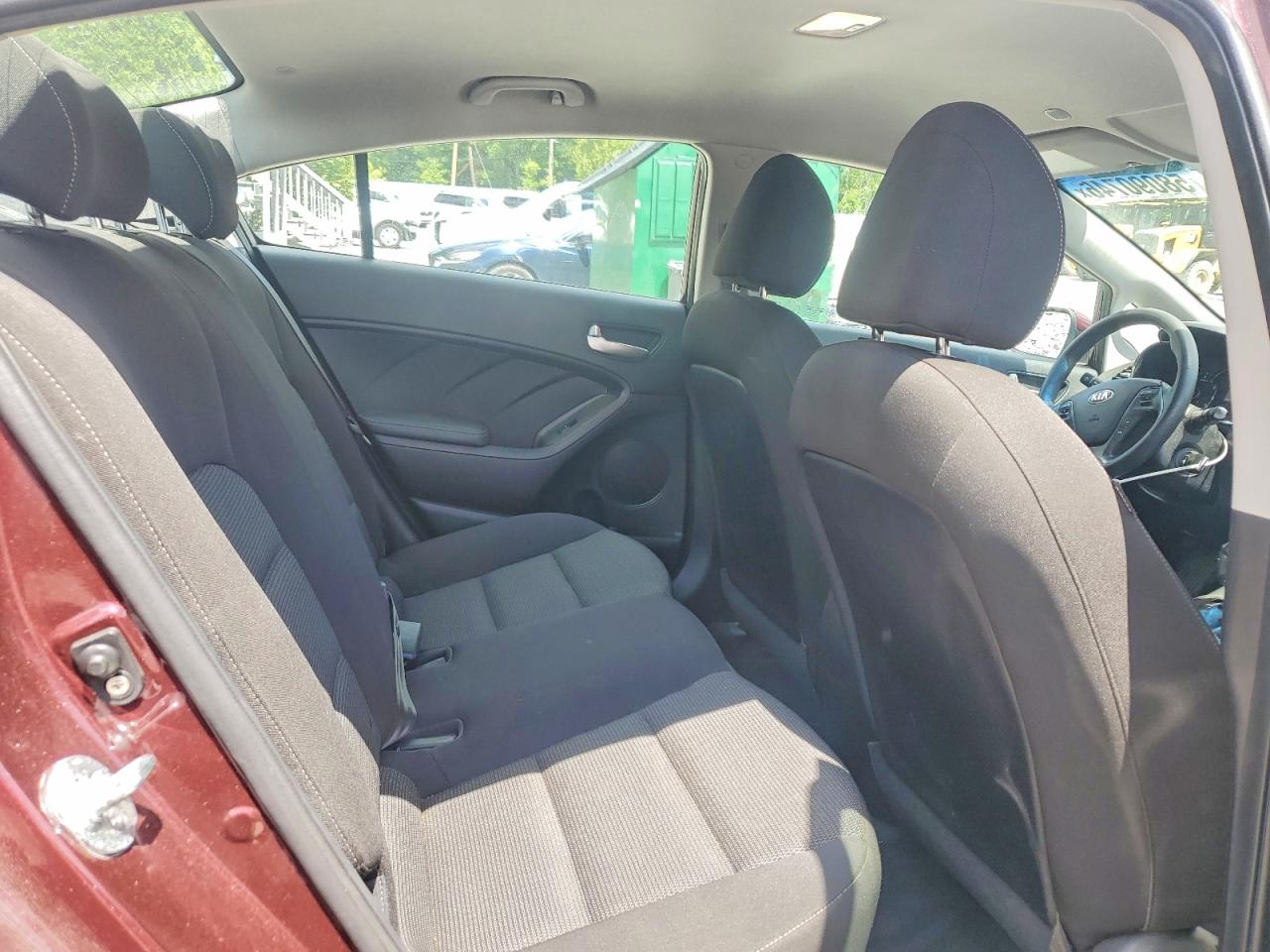 2017 KIA FORTE