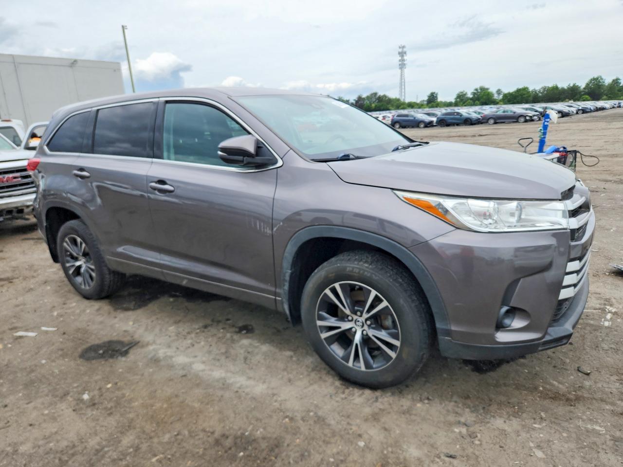 2018 TOYOTA HIGHLANDER