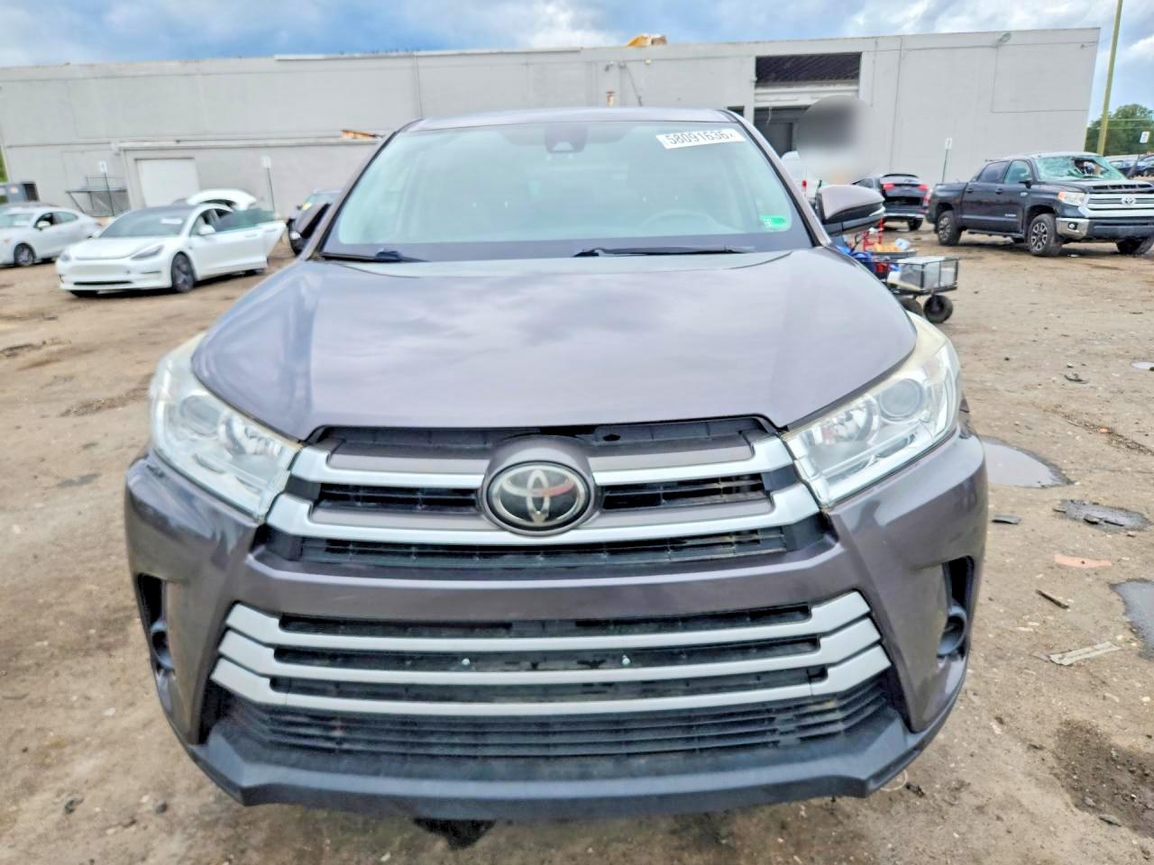2018 TOYOTA HIGHLANDER