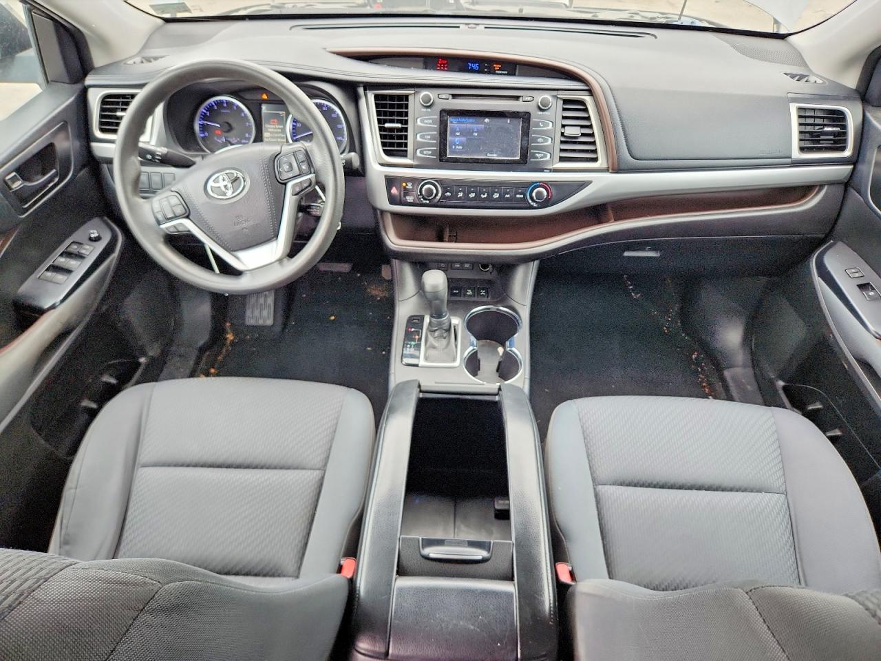 2018 TOYOTA HIGHLANDER