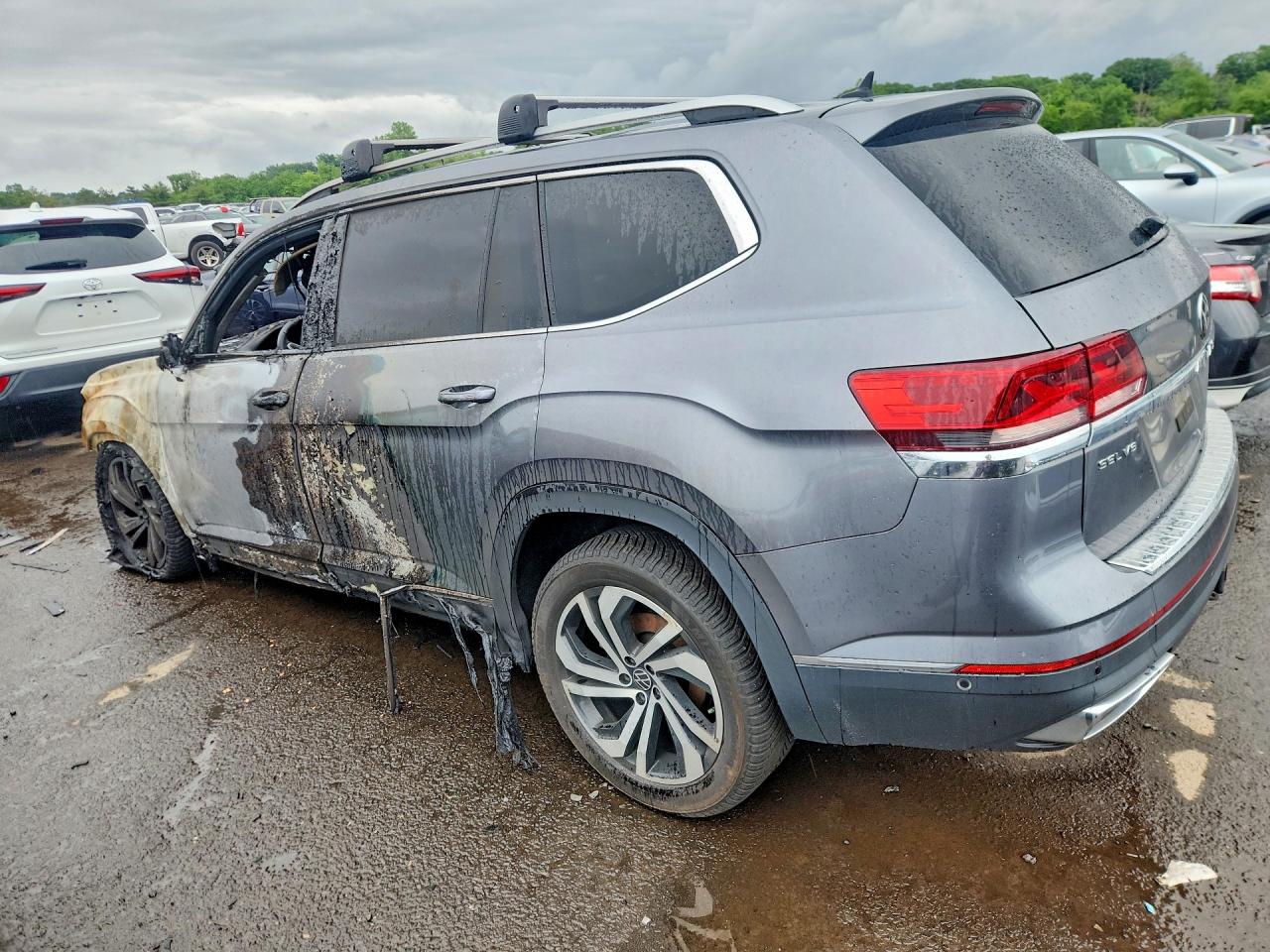 2021 VOLKSWAGEN ATLAS