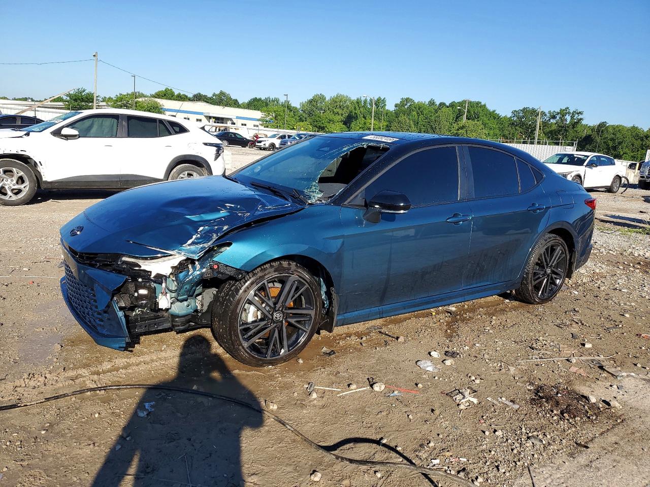 2025 TOYOTA CAMRY