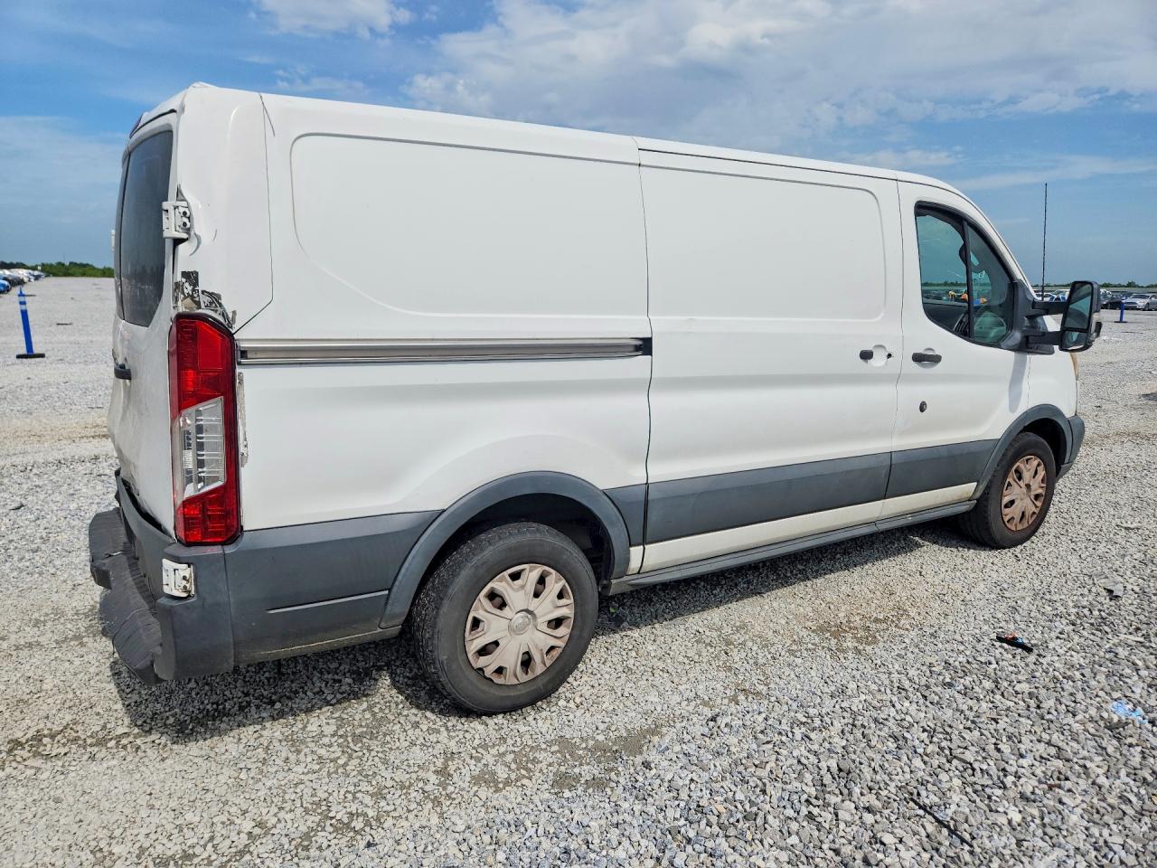 2015 FORD TRANSIT