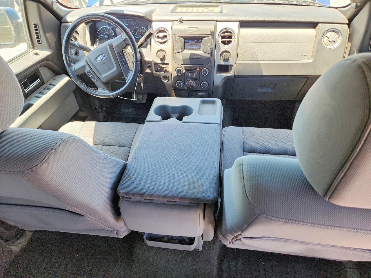 2013 FORD F150