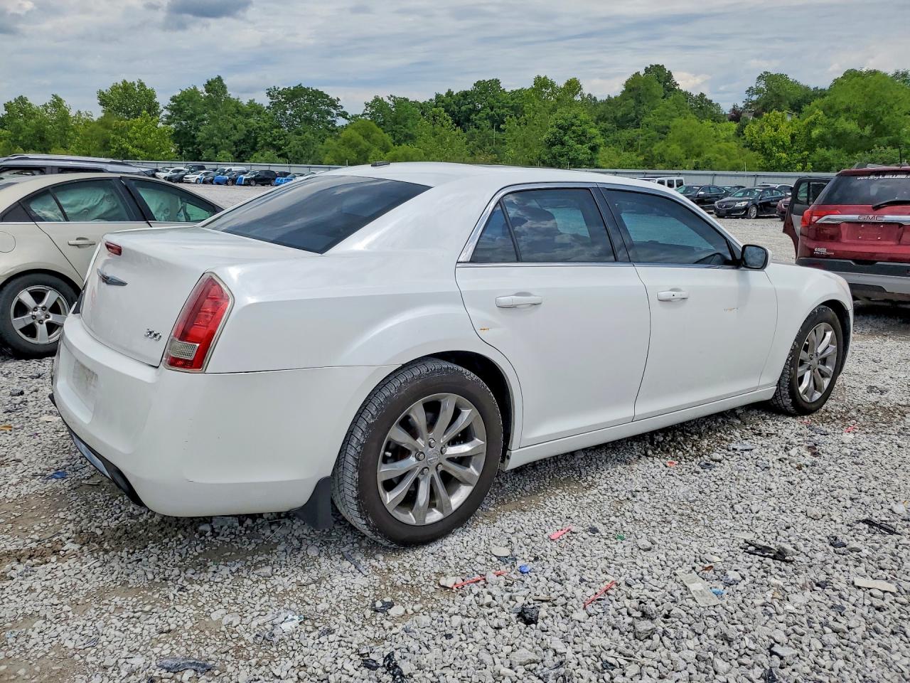 2013 CHRYSLER 300