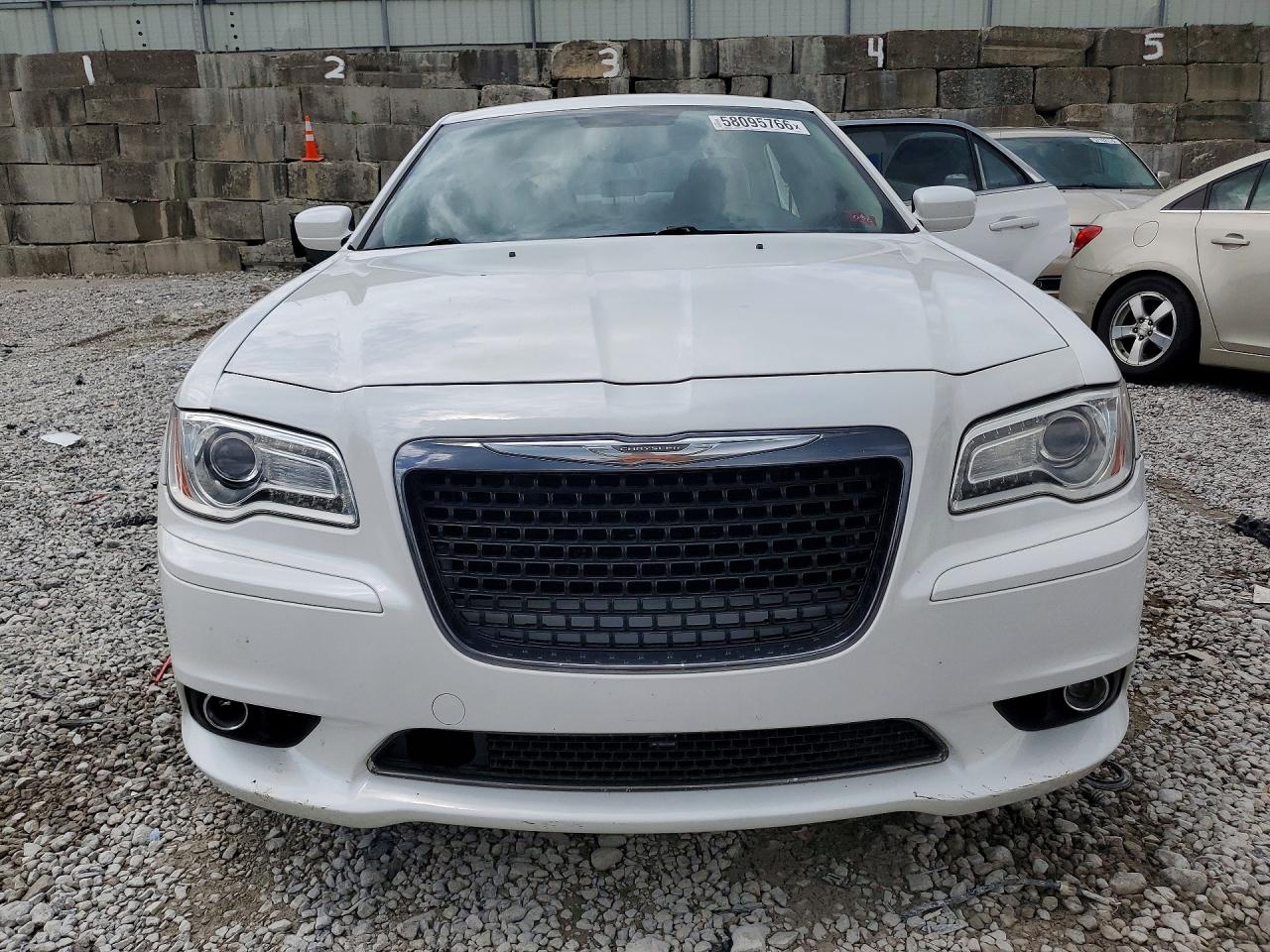 2013 CHRYSLER 300