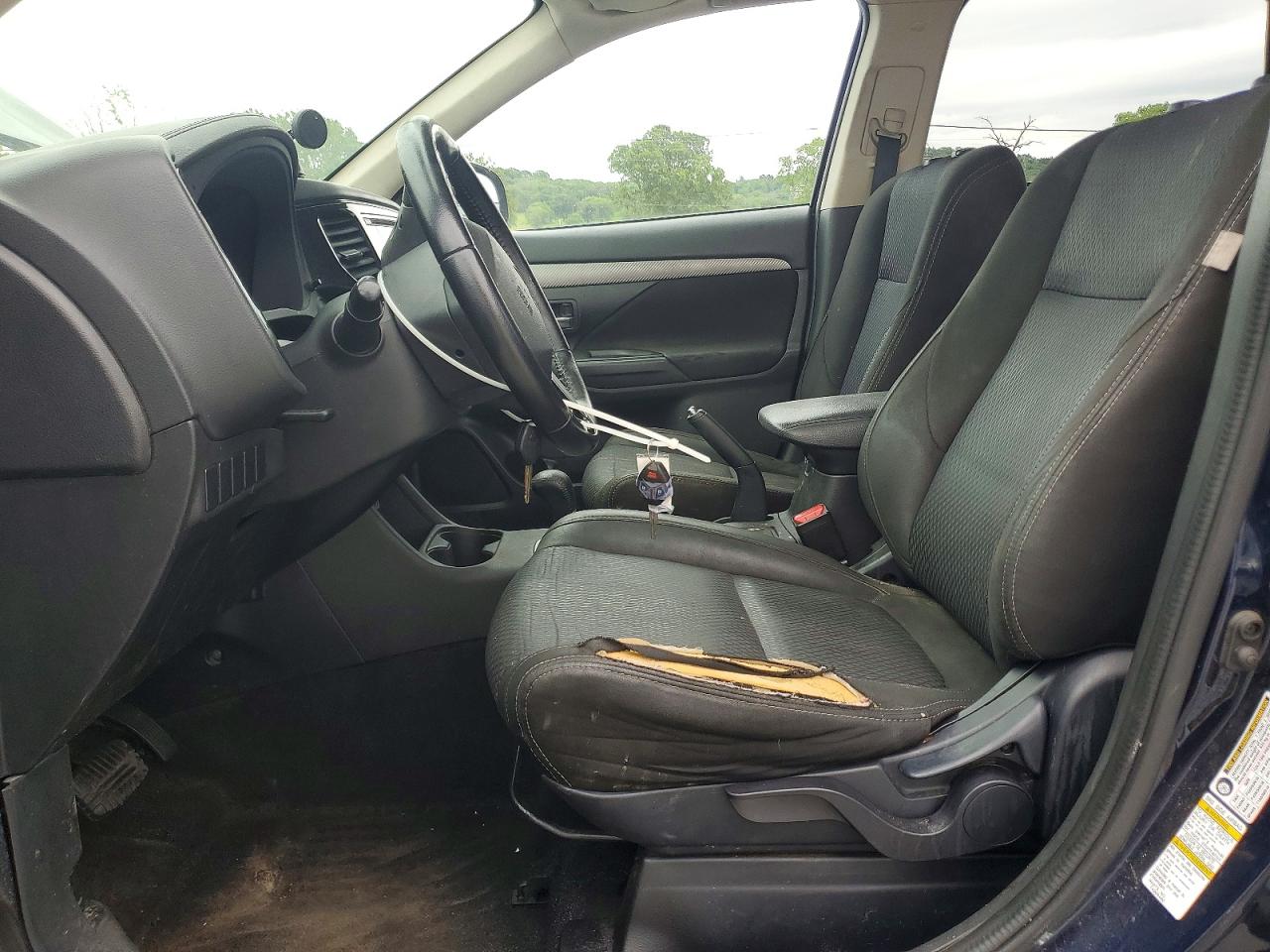 2016 MITSUBISHI OUTLANDER